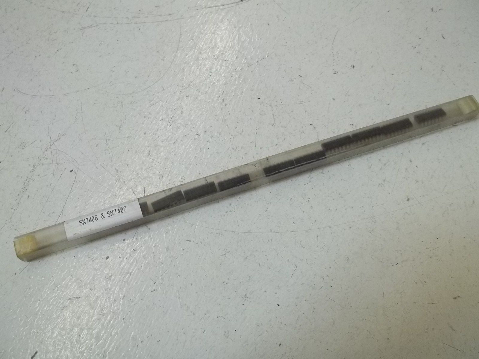 SN7406 & SN7407 *NEW IN BOX*