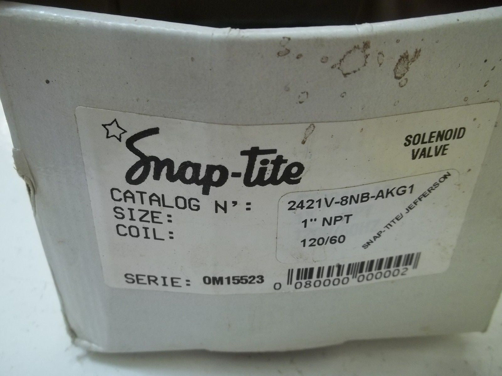 SNAP-TITE 2421V-8NB-AKG1 *USED*
