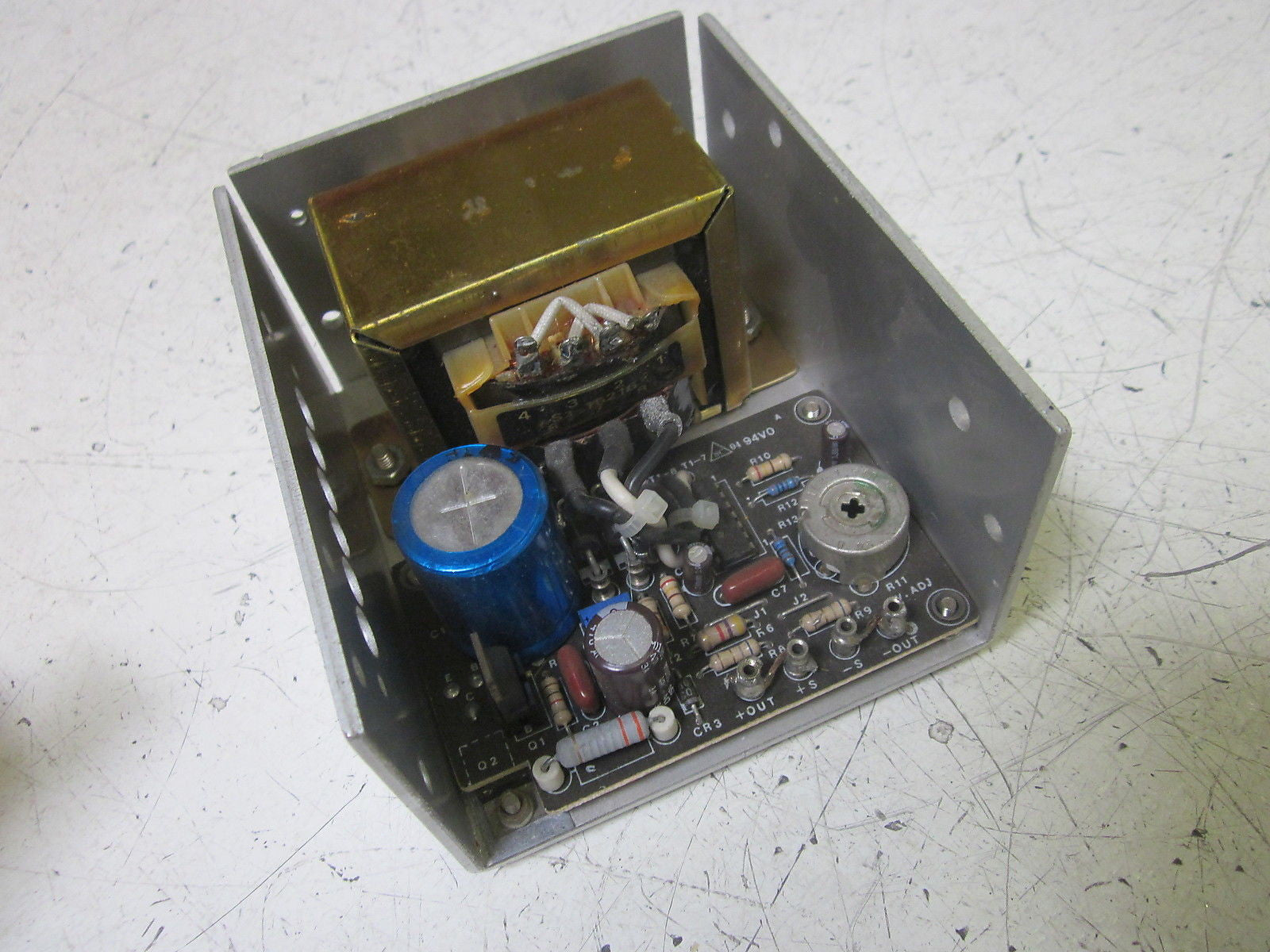 SOLA 83-15-216-03 POWER SUPPLY *USED*