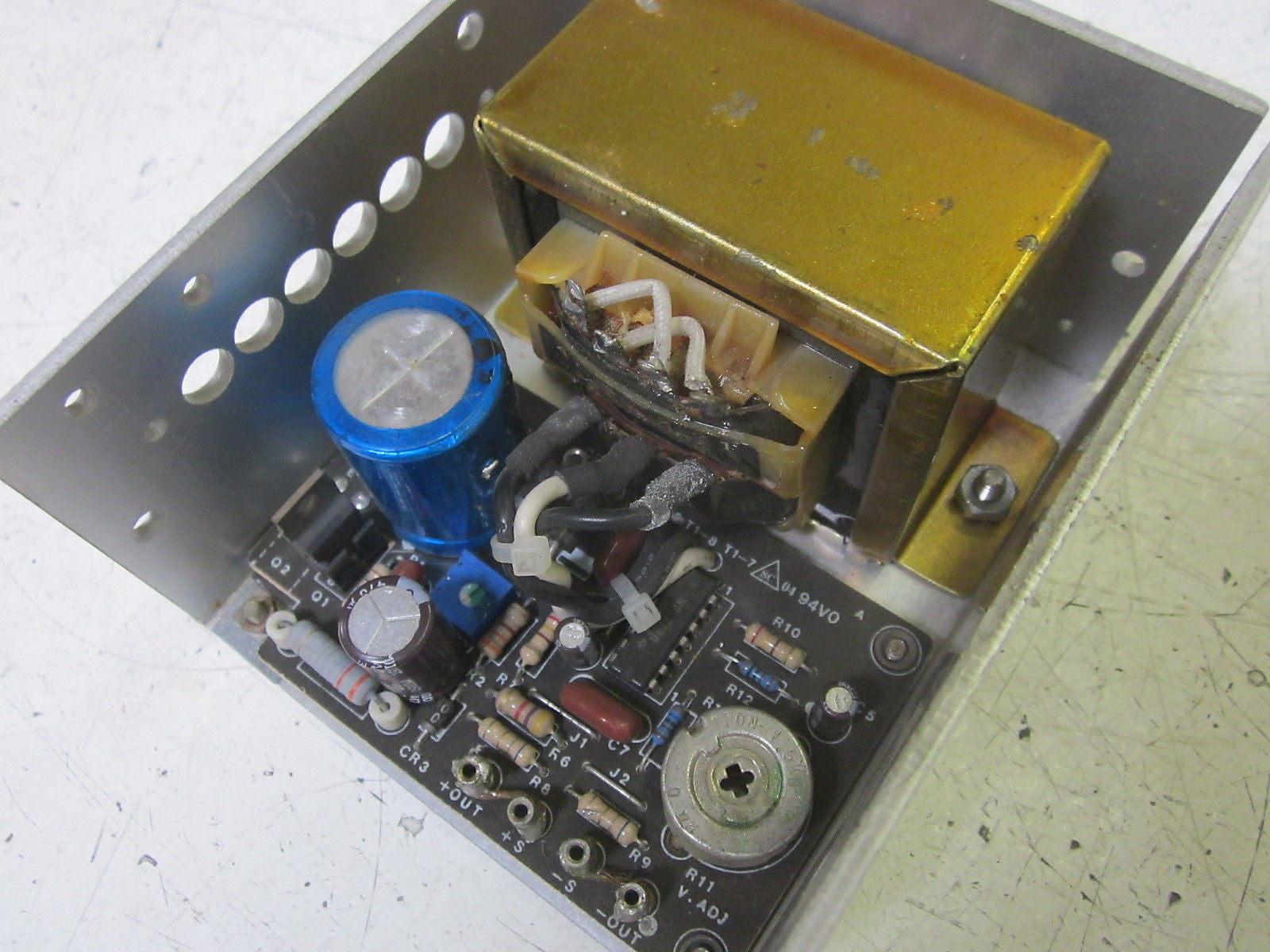 SOLA 83-15-216-03 POWER SUPPLY *USED*