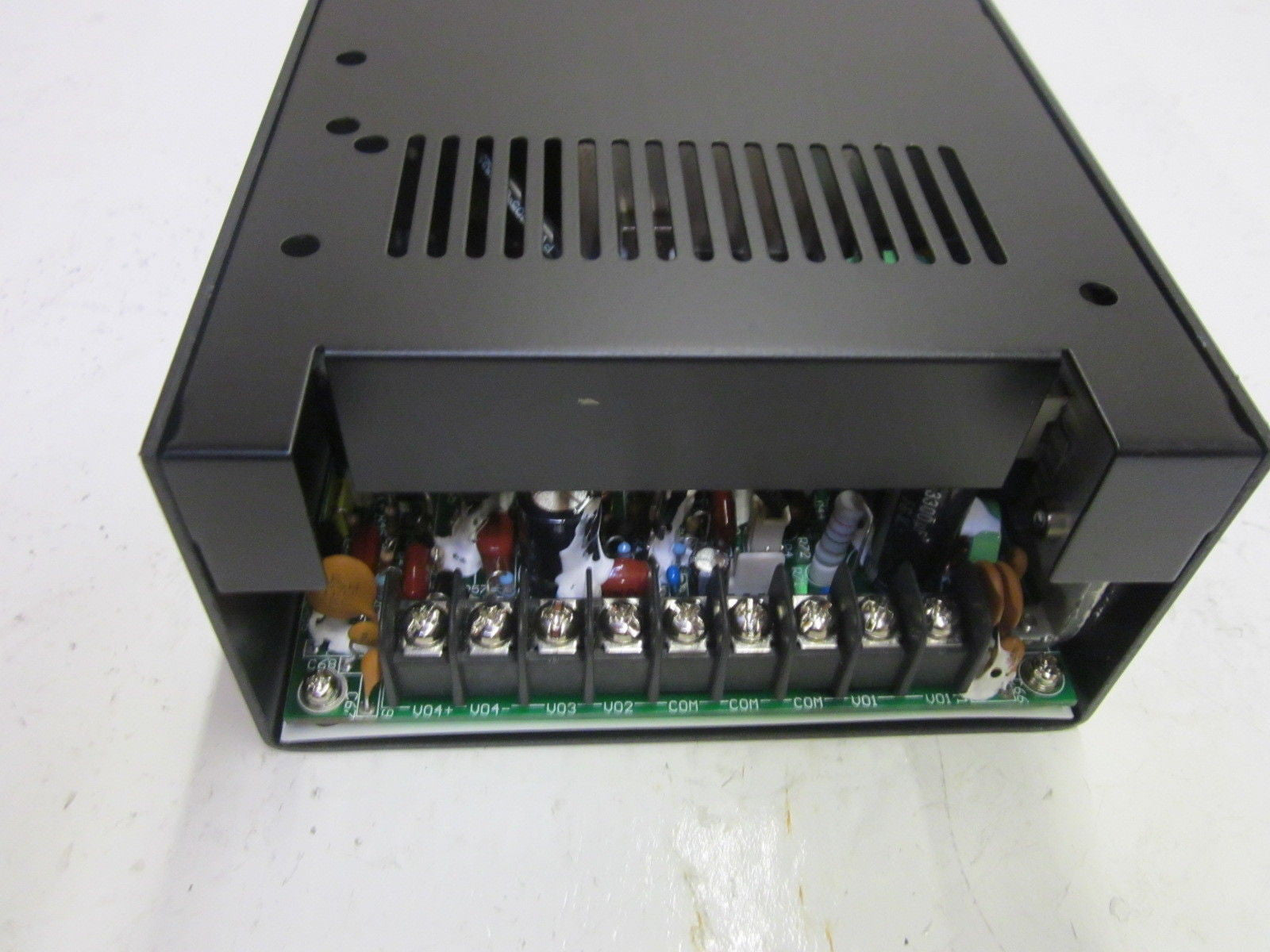 SOLA / HEVI-DUTY  GLQ-01-200 *NEW NO BOX*