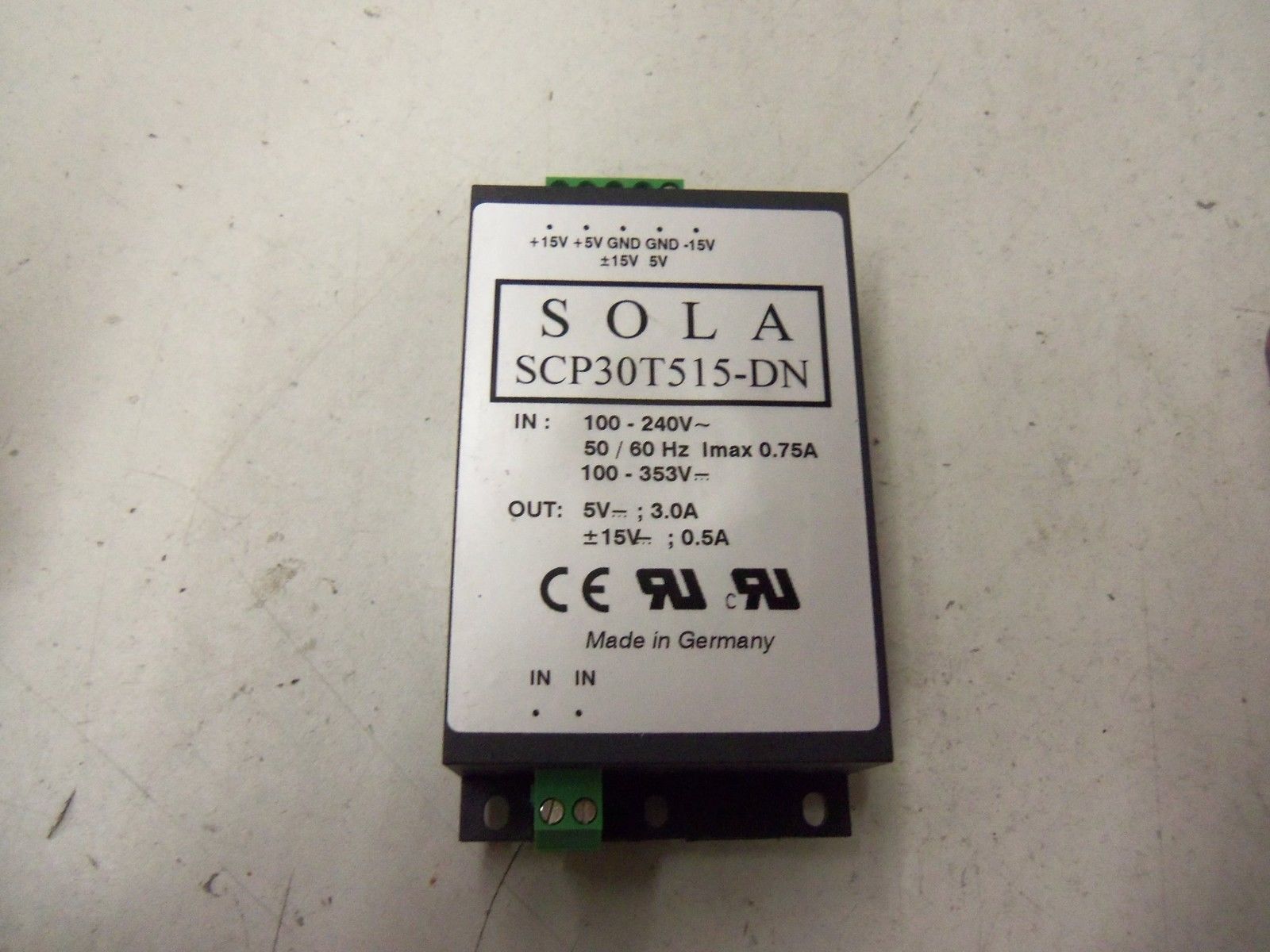SOLA/HEVI-DUTY SCP30T515-DN *NEW IN BOX*