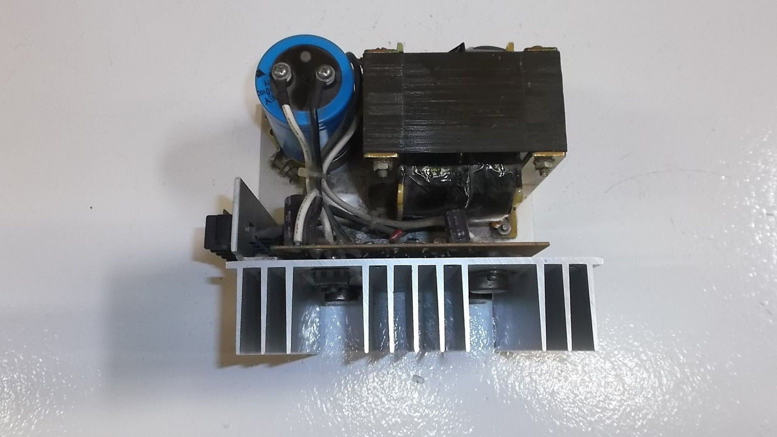 SOLA 83-24-260-03 POWER SUPPLY 120/240V 47-63Hz *USED*