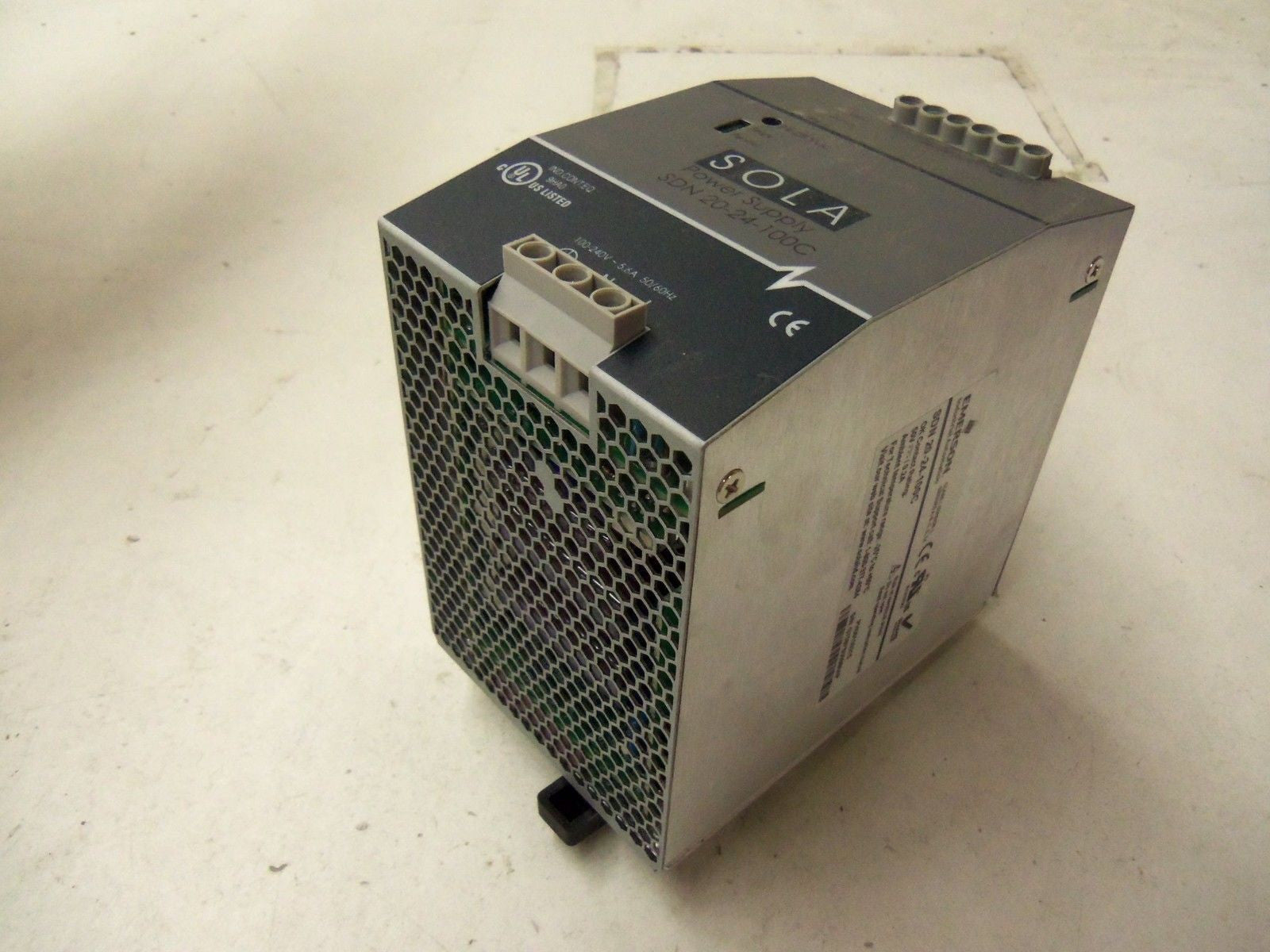 SOLA POWER SUPPLY SDN 20-24-1000 *NEW IN BOX*