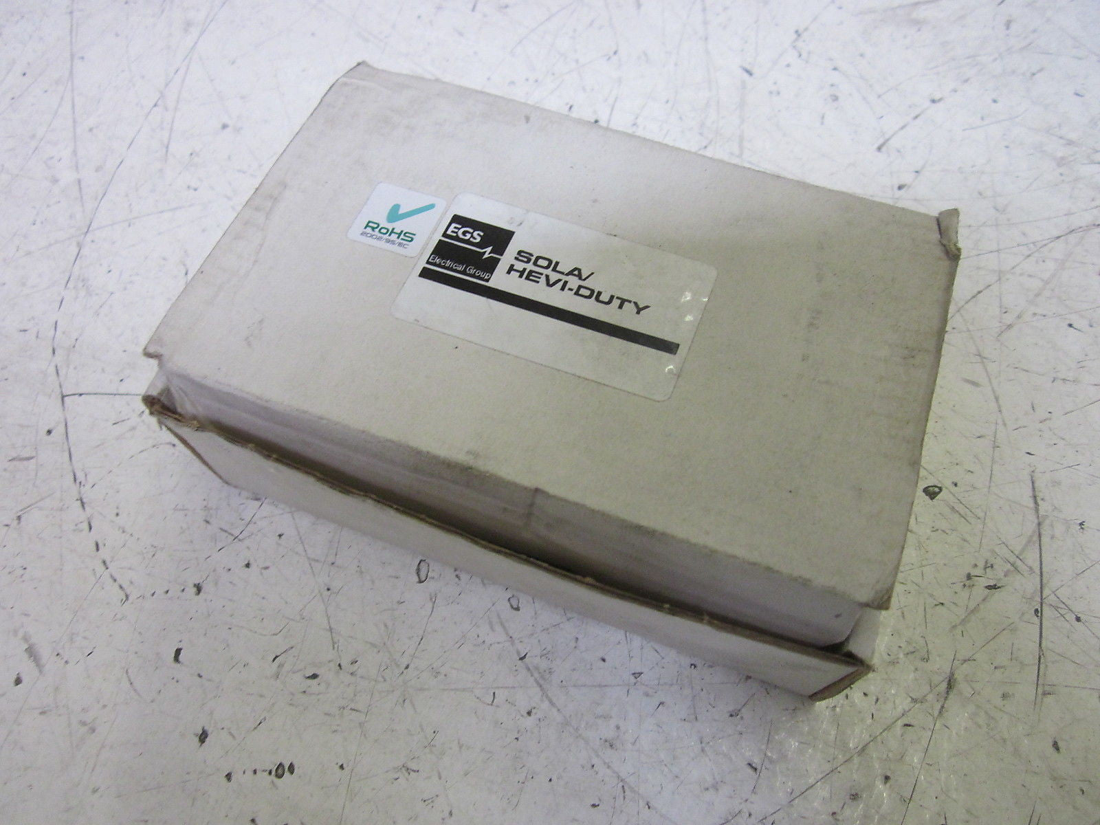 SOLA SCP30S12B-DN POWER SUPPLY, DIN MOUNT 100-240V *NEW IN BOX*