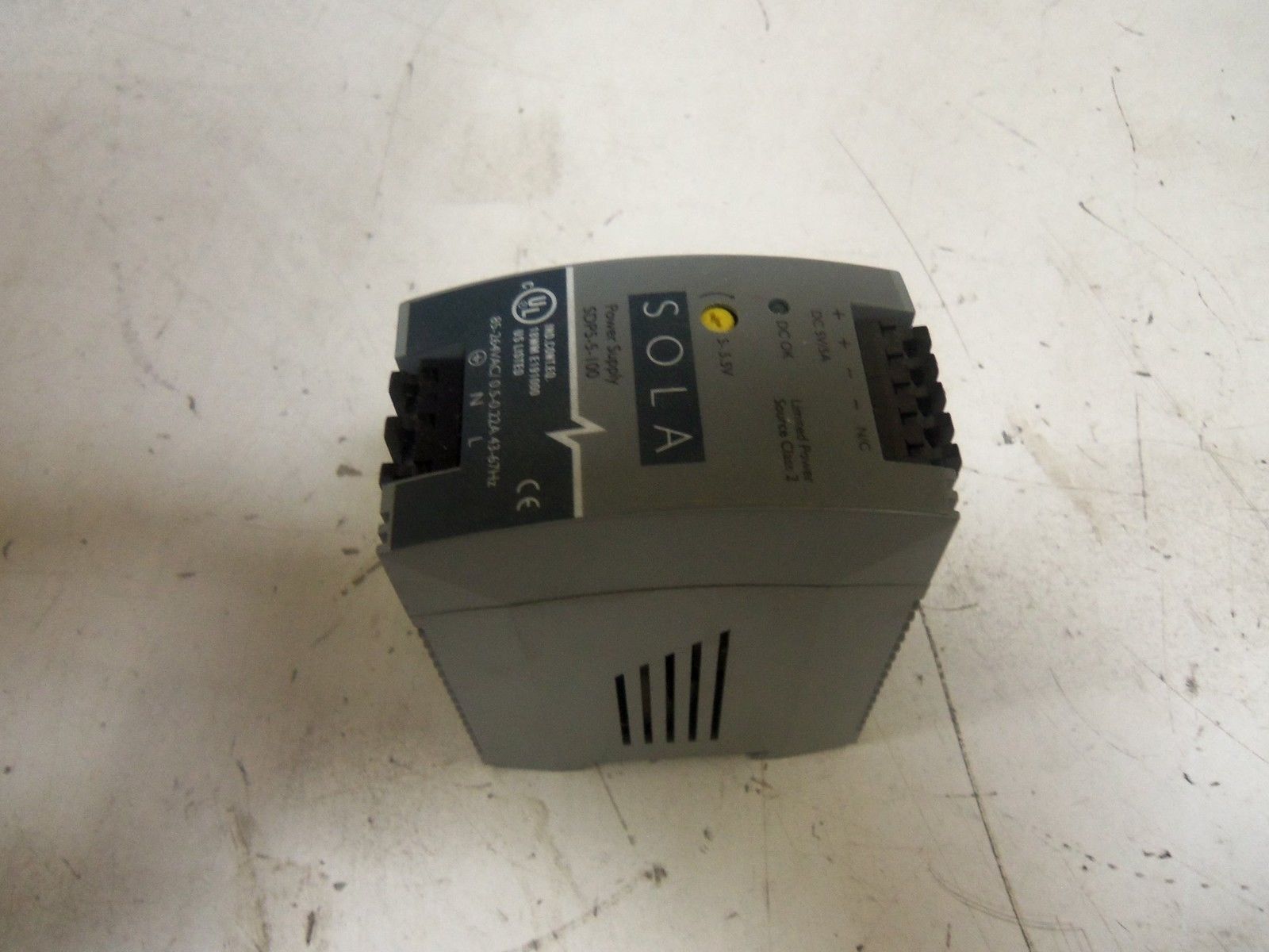 SOLA SDP5-5-100 *USED*
