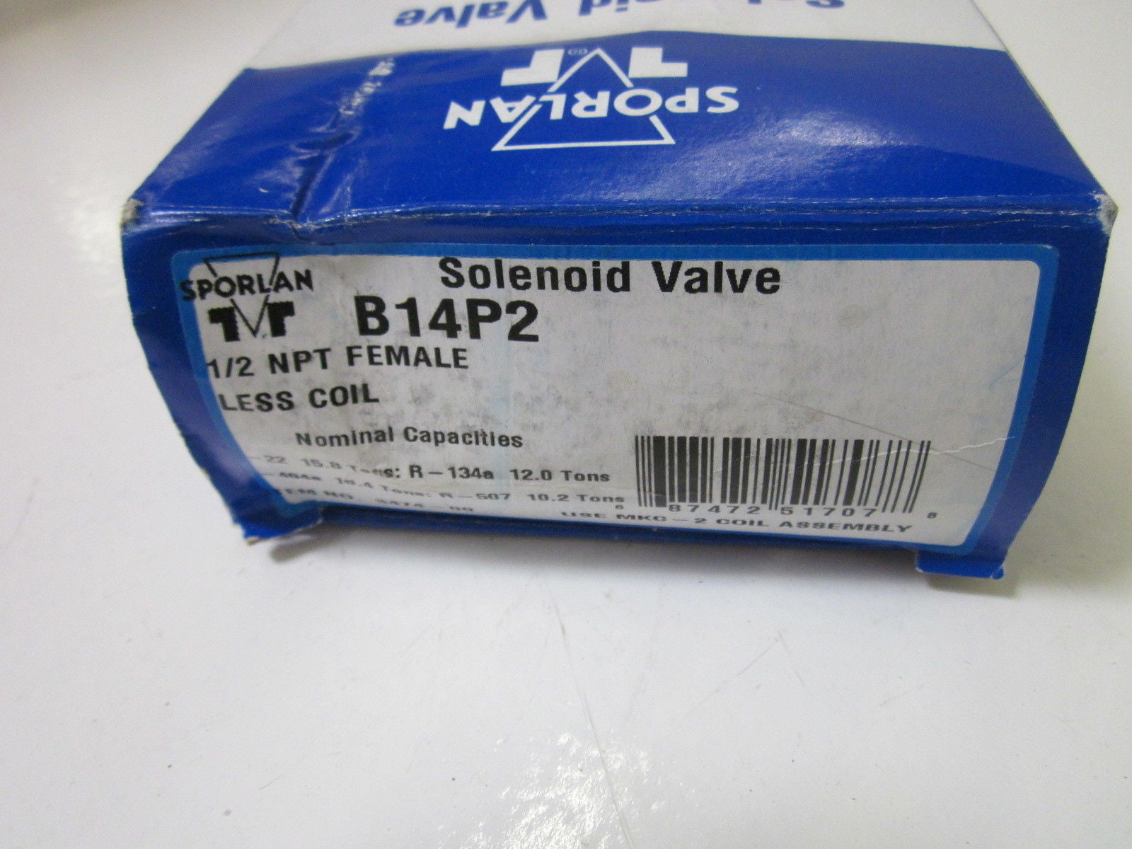 SOLENOID VALVE B14P2 1/2NPT FEMALE *NEW IN BOX*