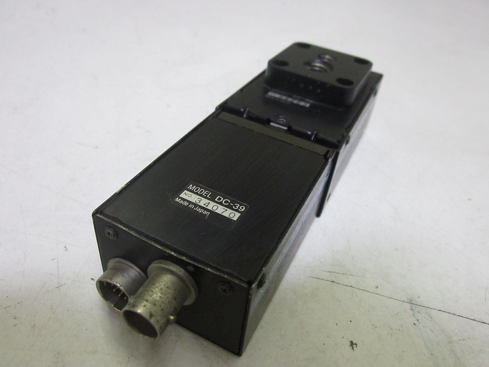 SONY 3-683-229-01 *USED*