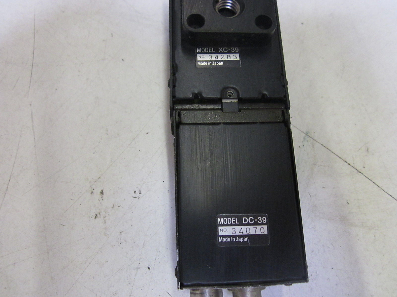 SONY 3-683-229-01 *USED*