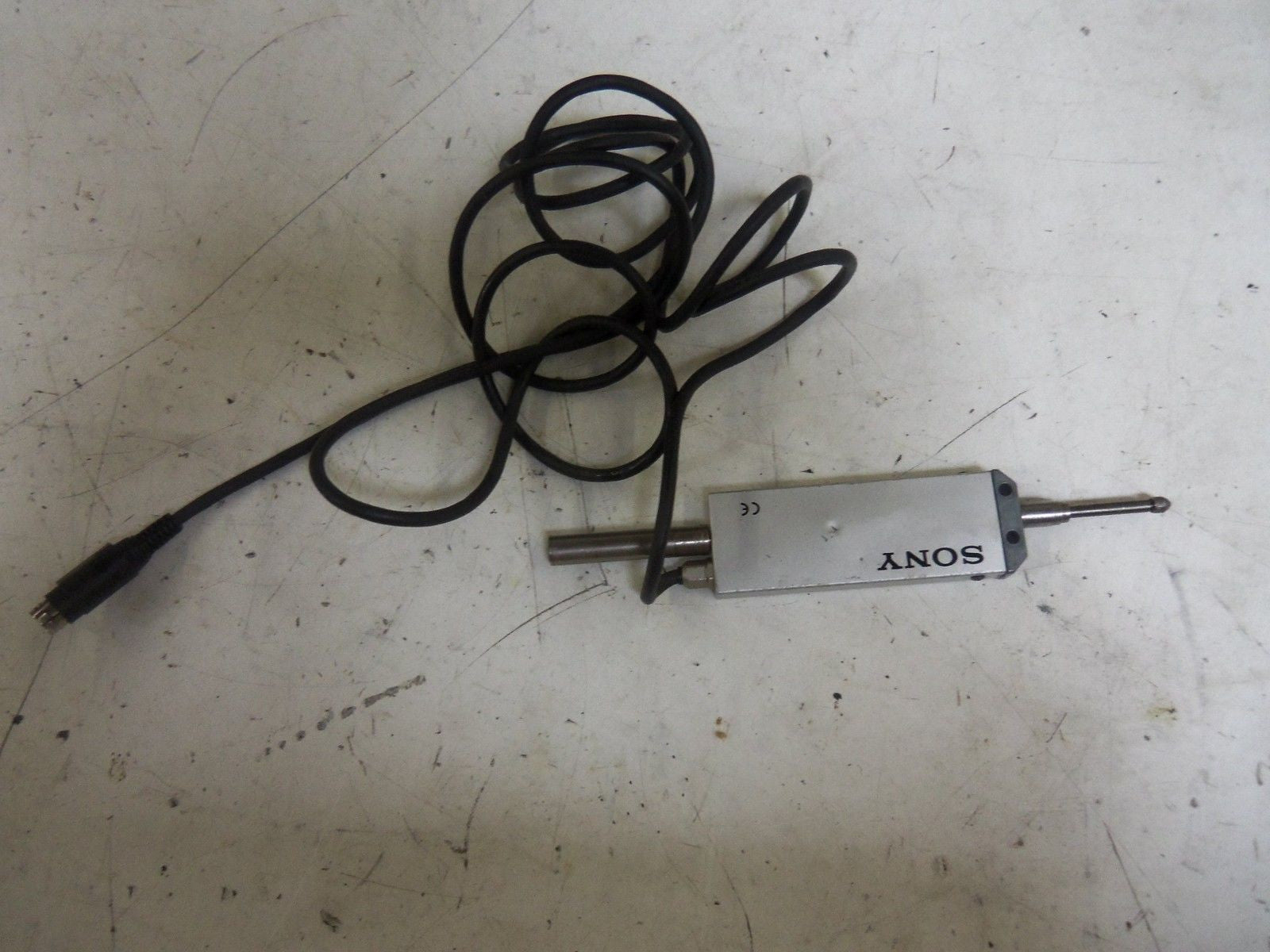 SONY DT32PV *USED*