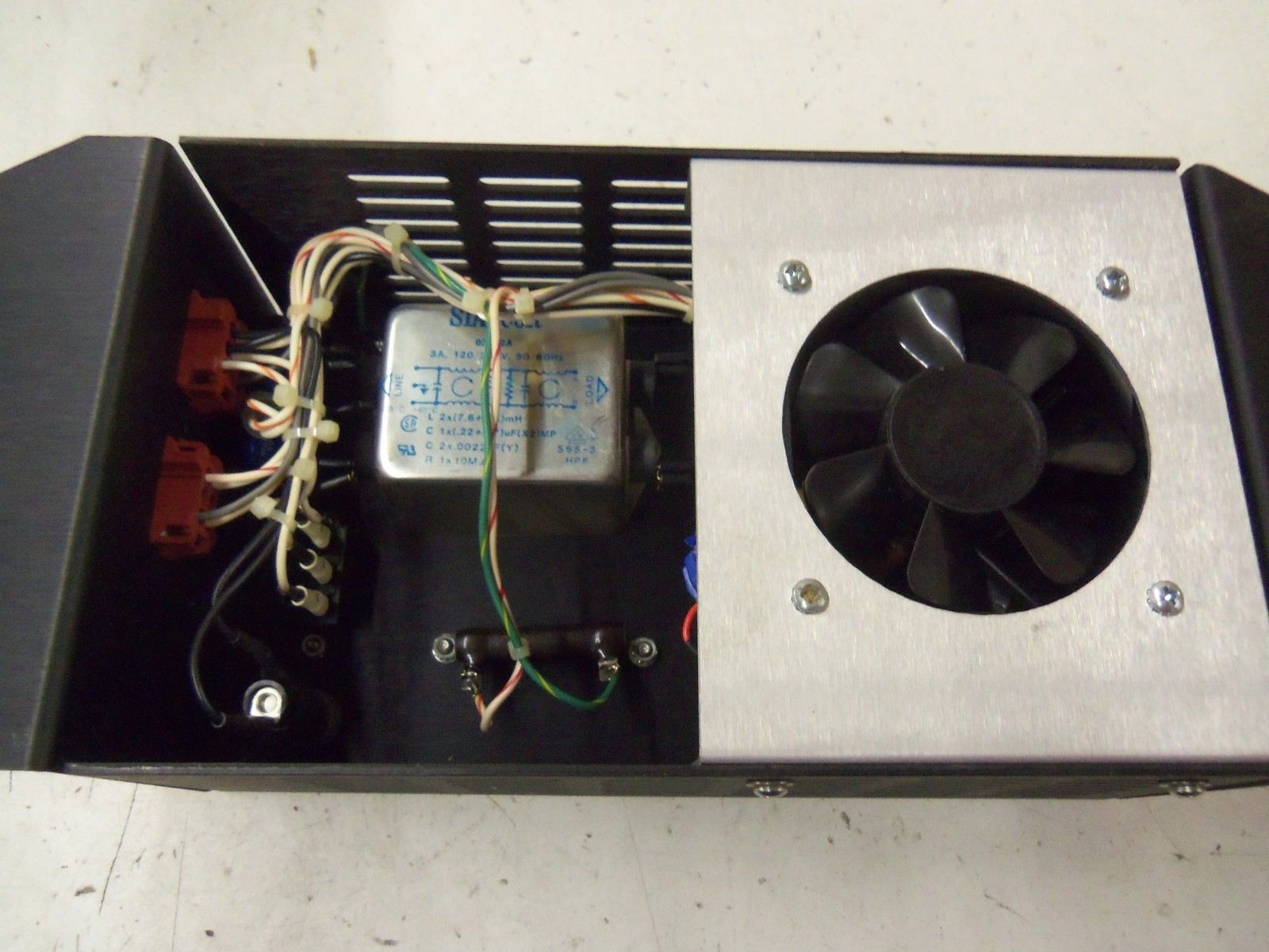 SPECTRUM 4189000 DIGITAL POWER SUPPLY *USED*