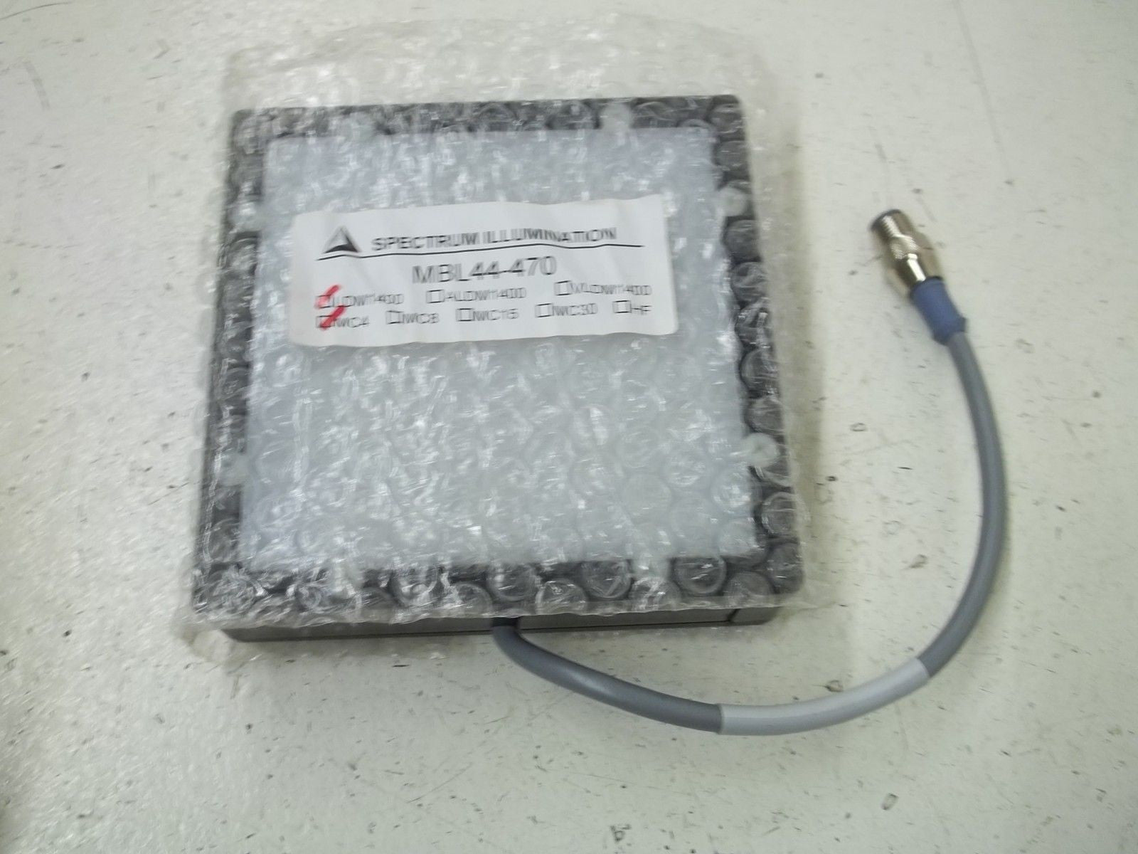 SPECTRUM ILLUMINATION MBL44-470 4"X4"  BACK LIGHT *NEW NO BOX*