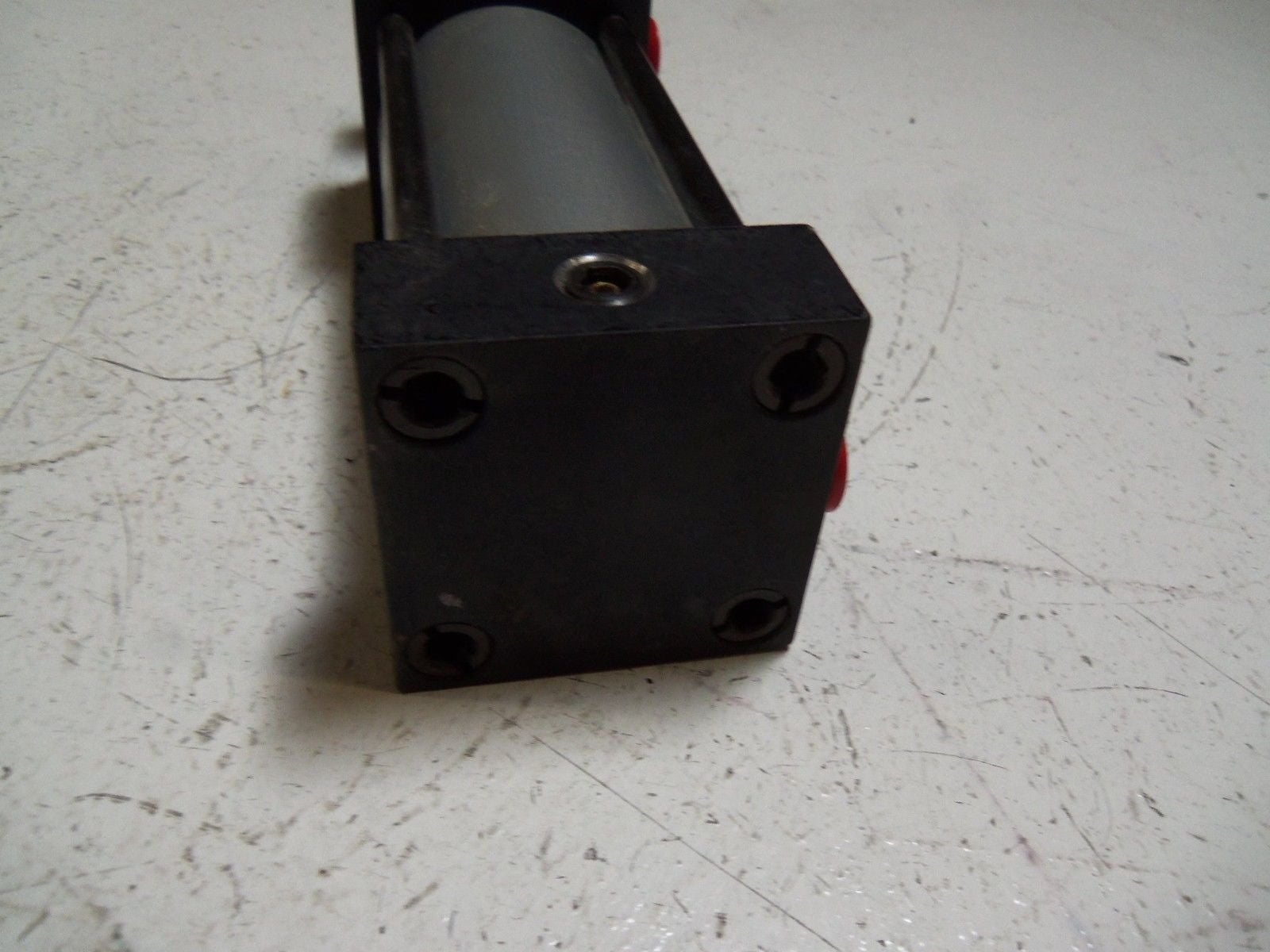 SPEEDAIRE 6ZC53B PNEUMATIC CYLINDER *USED*