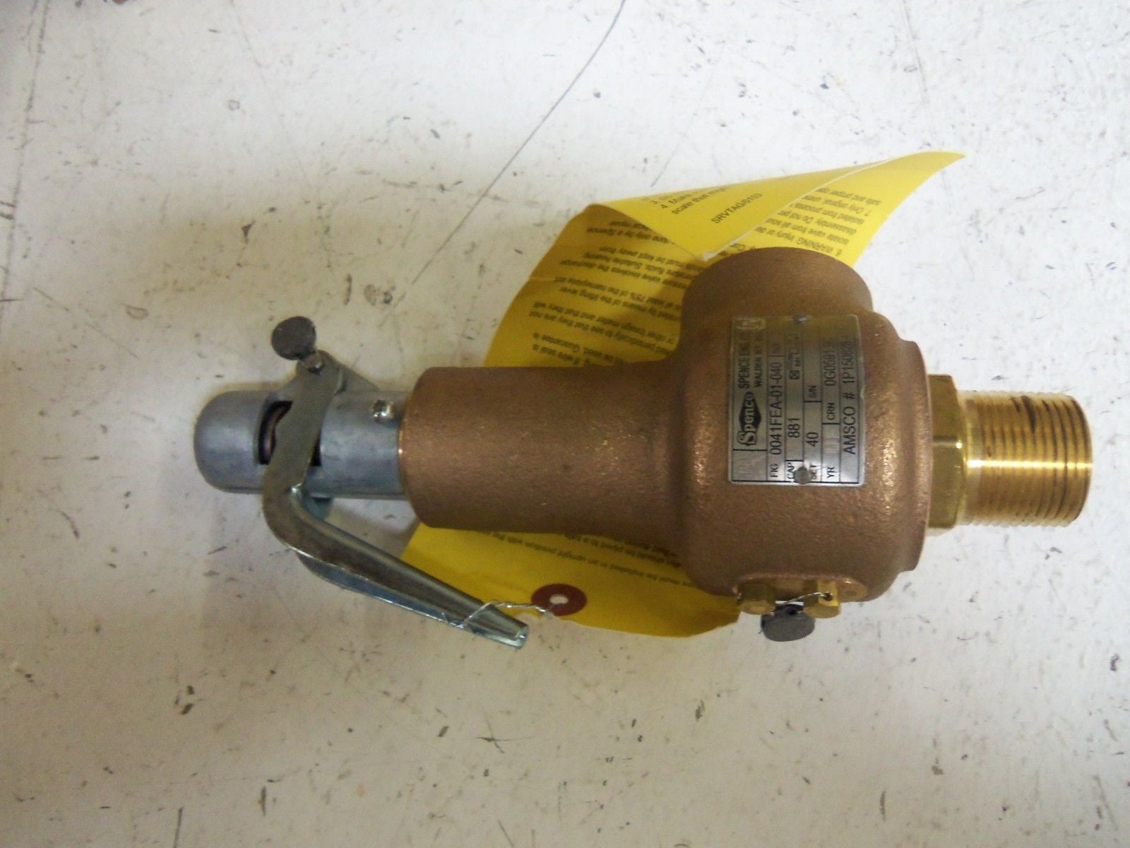 SPENCE 0041FEA-01-040 VALVE *NEW IN BOX*