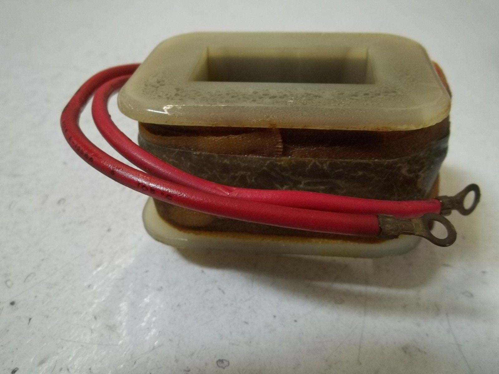 VICKERS 169071 COIL 115V *NEW IN BOX*