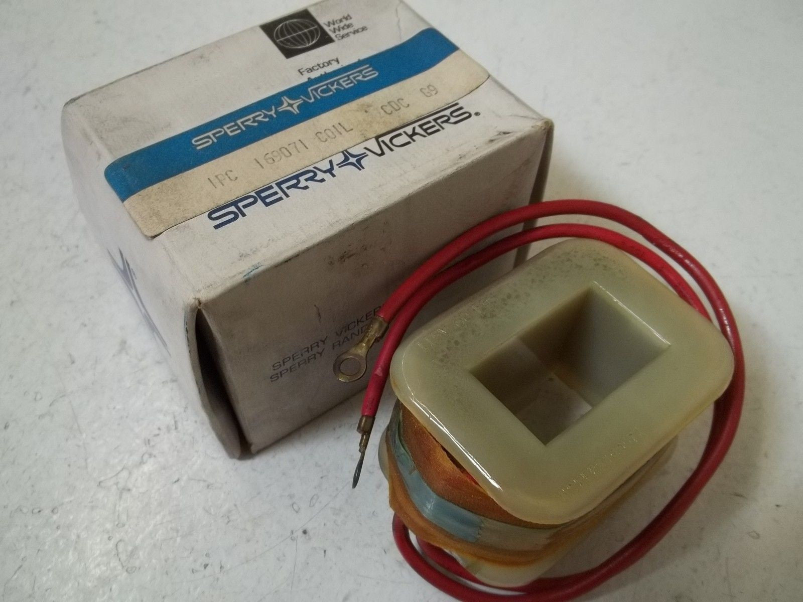 VICKERS 169071 COIL 115V *NEW IN BOX*
