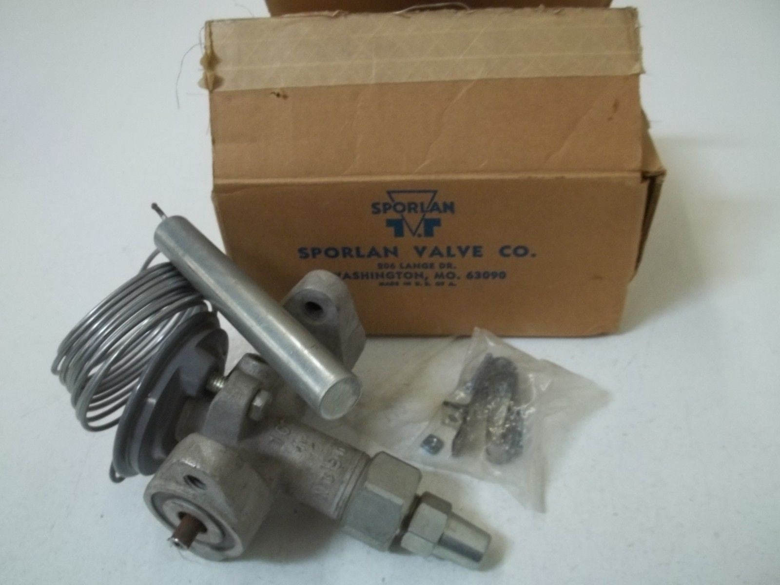 SPORLAN VALVES CO. 370-002210-050 *USED*