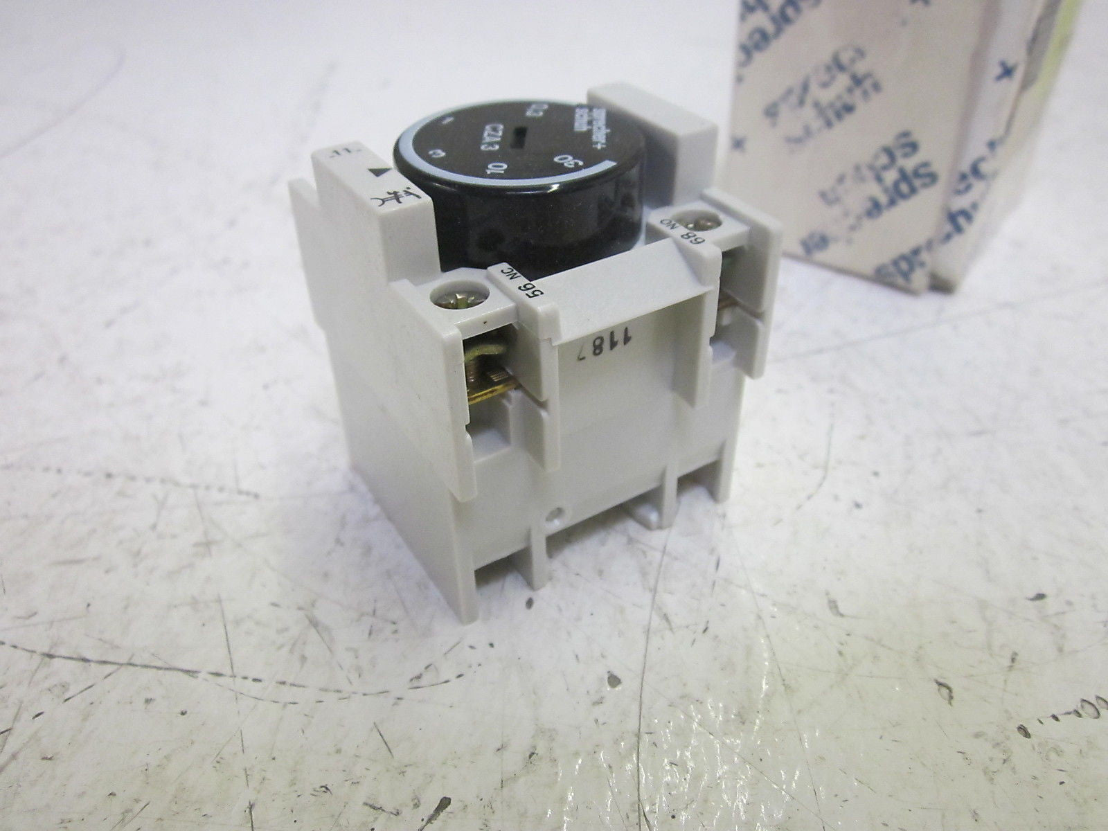 SPRECHNER + SCHUH CZA3-11 OFF DELAY TIMING RELAY *NEW IN BOX*