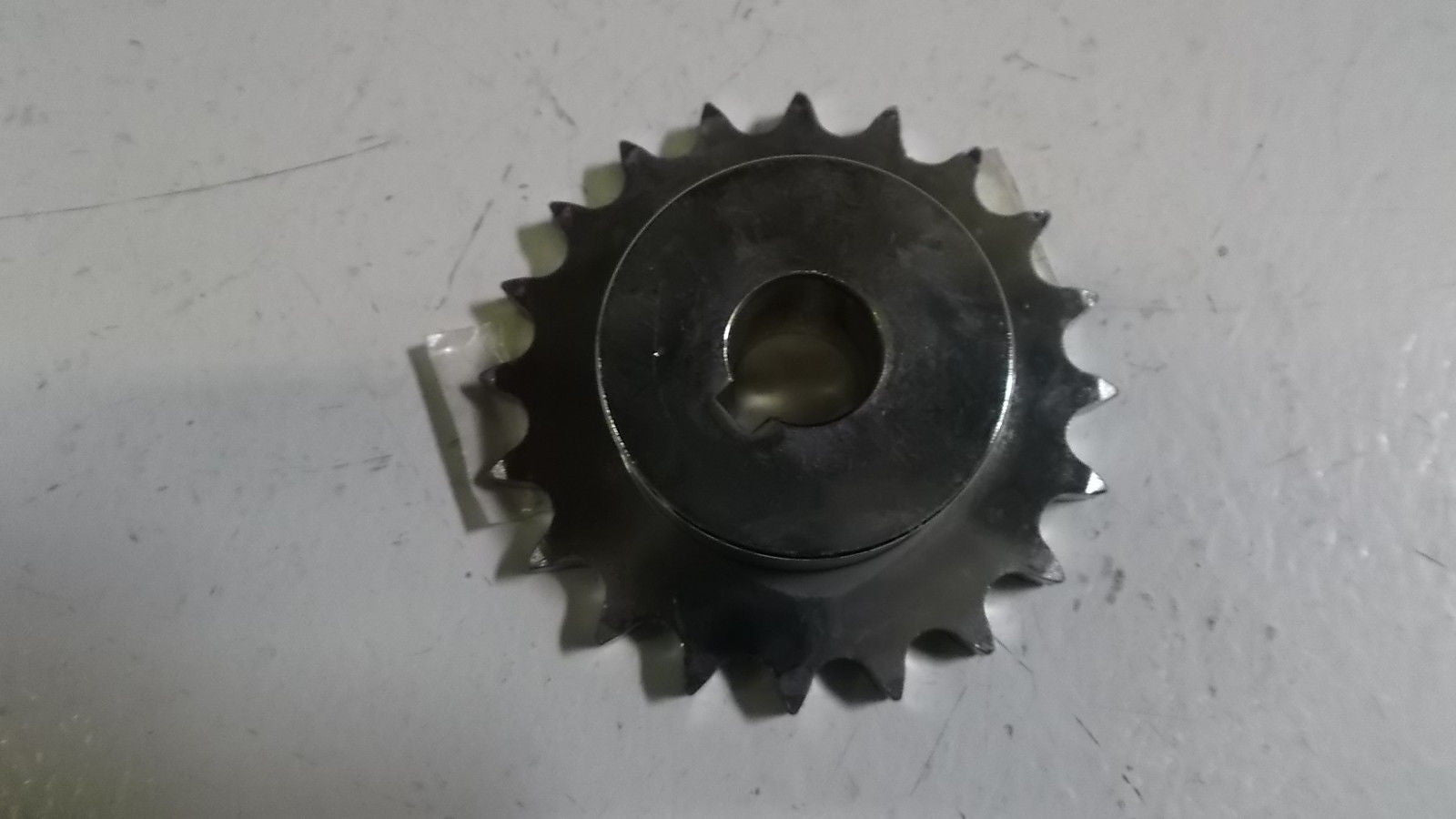 SPROCKET, 18MM 20T 08B CHAIN 1/2" PITON 874129005 *NEW NO BOX*