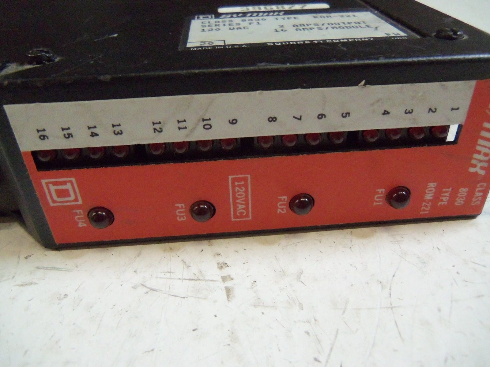 SQUARE-D 8030-R0M-221 OUTPUT MODULE *USED*