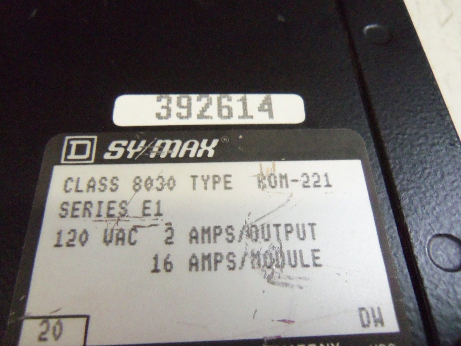 SQUARE-D 8030-ROM221 OUTPUT MODULE *USED*
