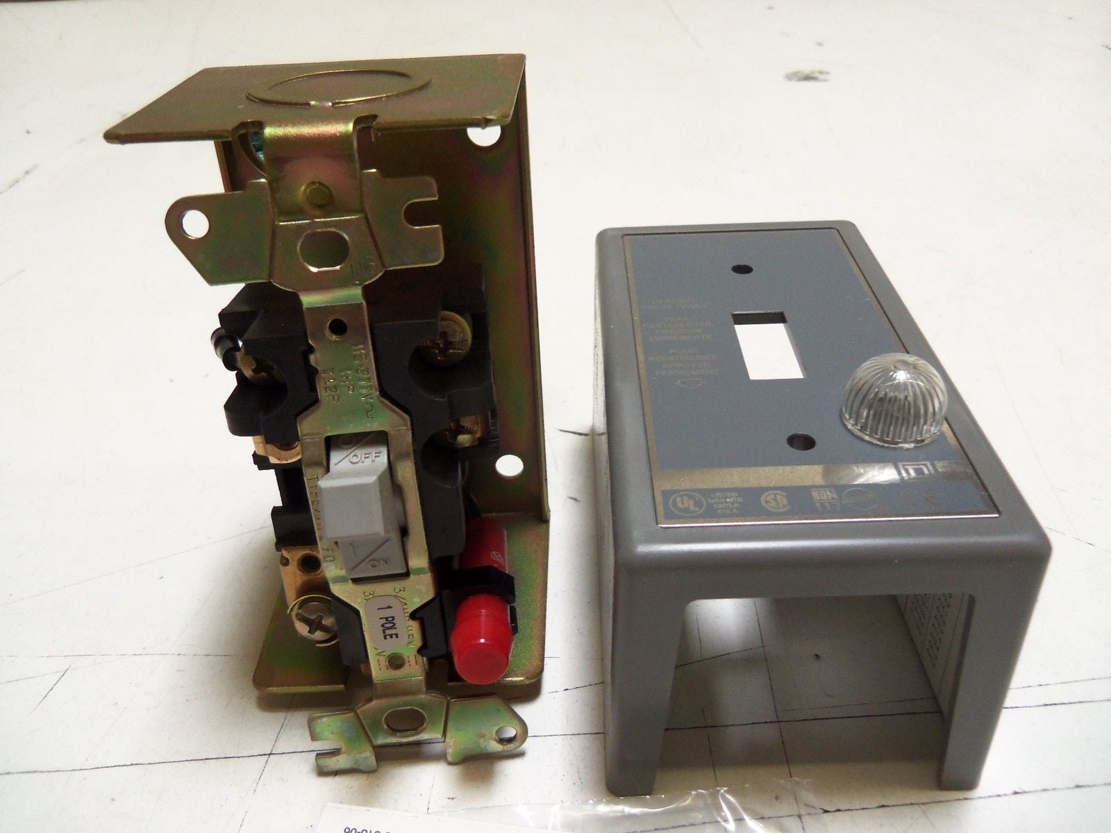 SQUARE D 2510FG1P STARTER *NEW IN BOX*