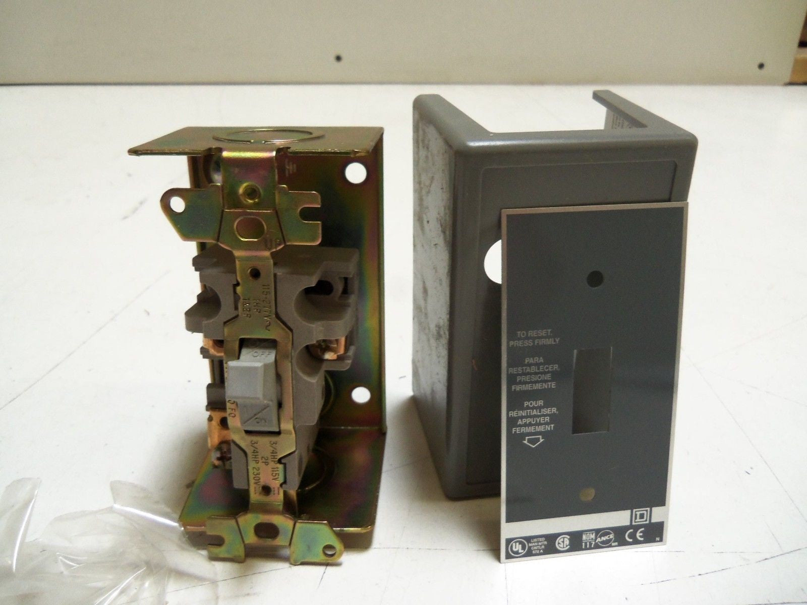 SQUARE D 2510FG1 STARTER  *NEW IN BOX*