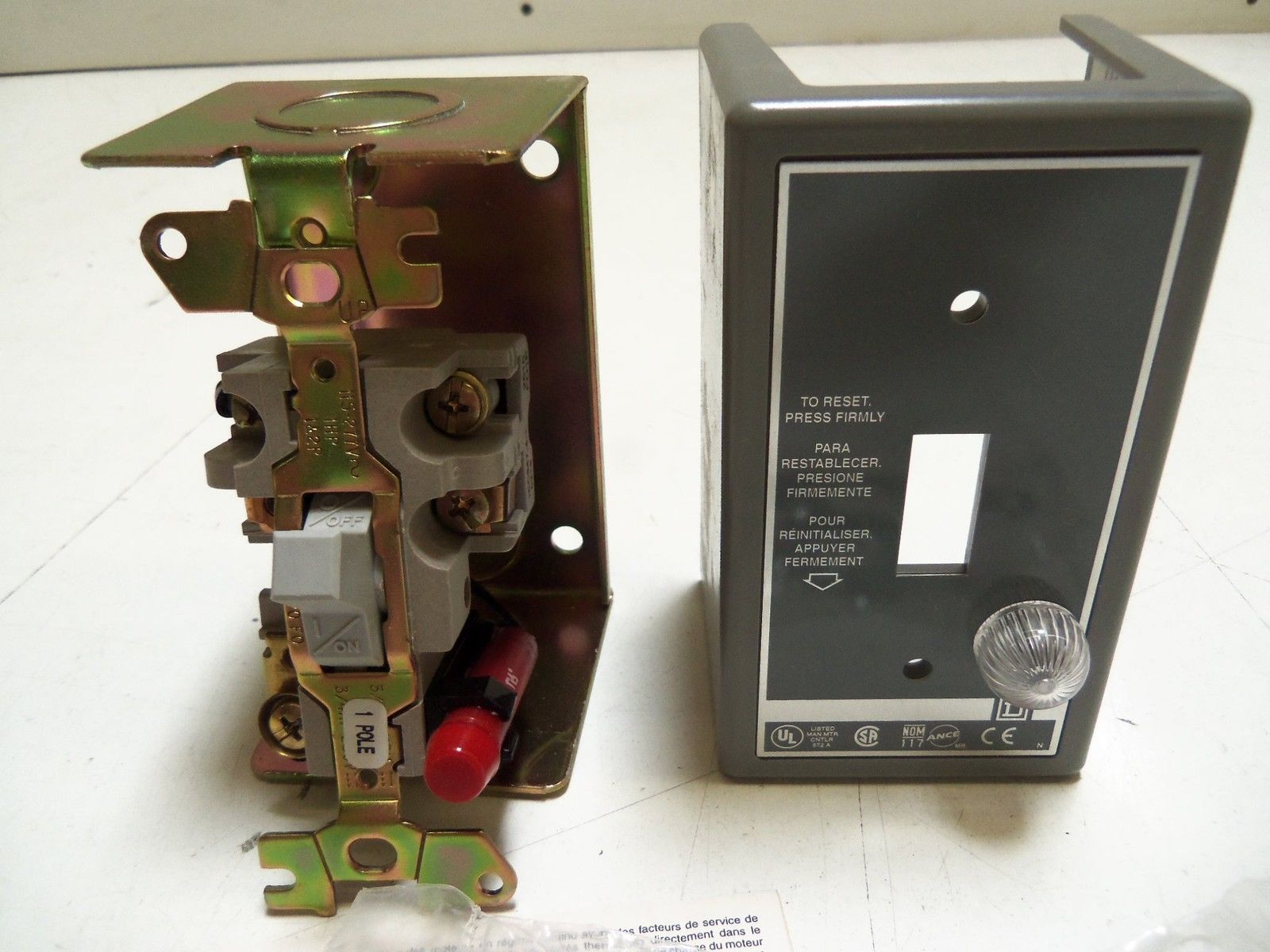 SQUARE D 2510FG5P STARTER  *NEW IN BOX*