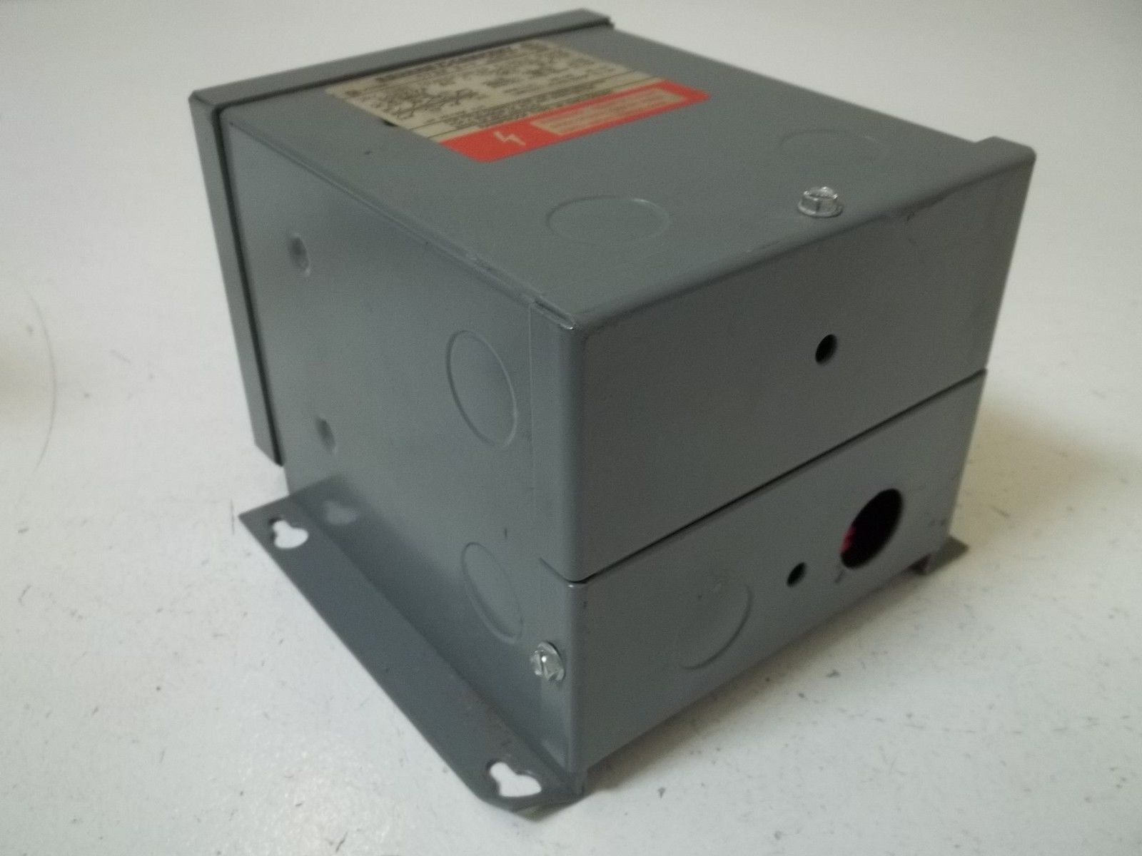 SQUARE D 500SV1B TRANSFORMER *USED*