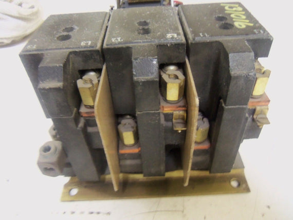 SQUARE D NEMA SIZE 3 8502-E0-2 PNEUMATIC RELAY 100A 600V *USED*