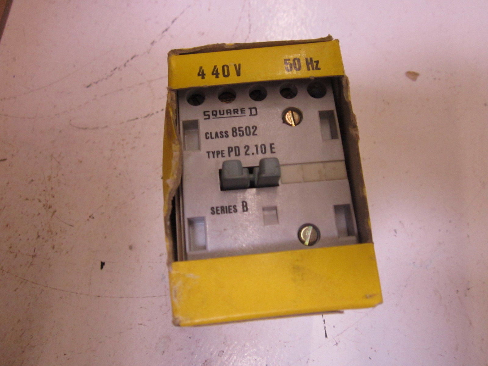 SQUARE D 8502-PD.210E SER.B *NEW IN BOX*
