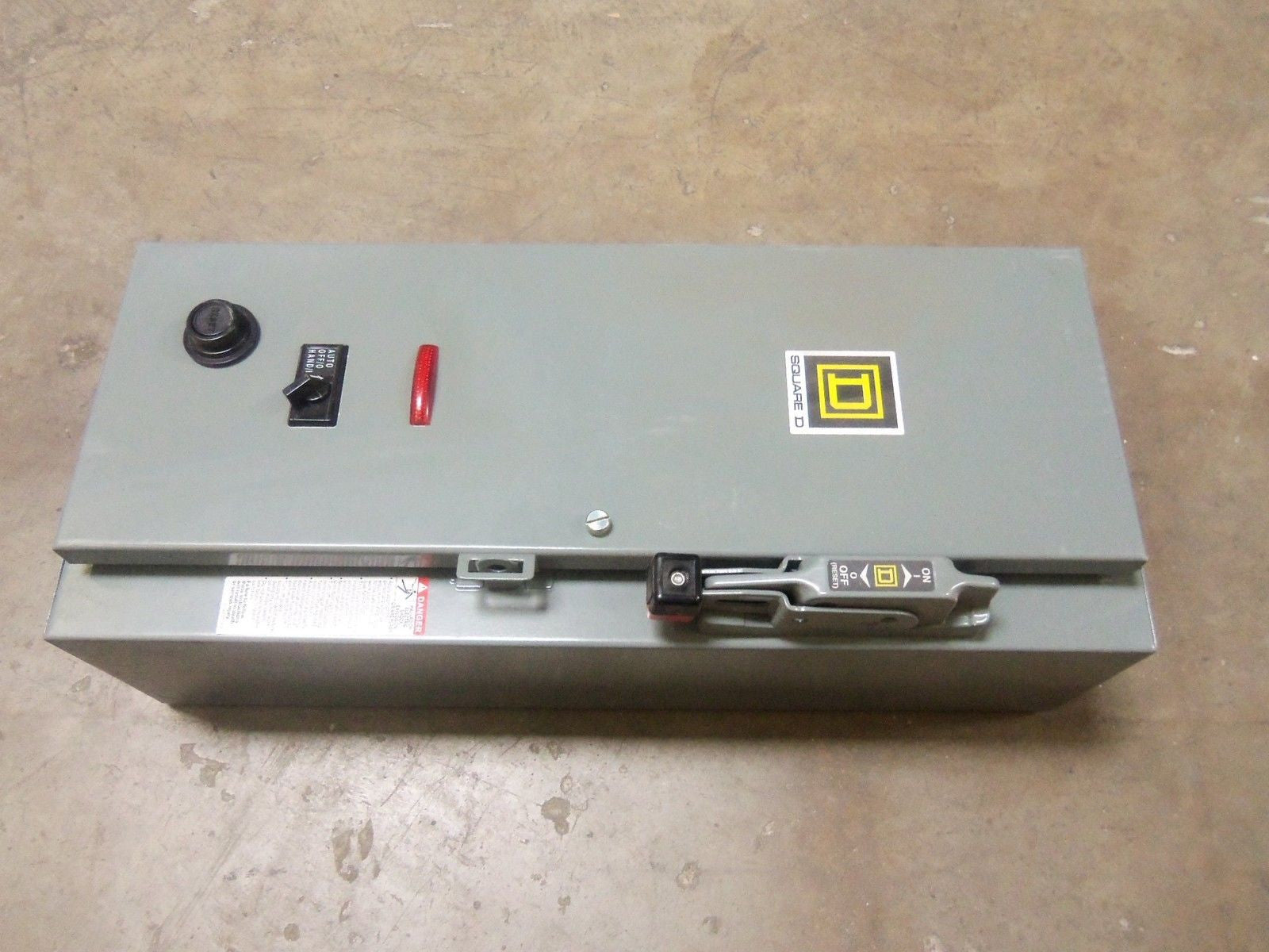 SQUARE D 8538SBG61V02CP1SX11 *NEW NO BOX*
