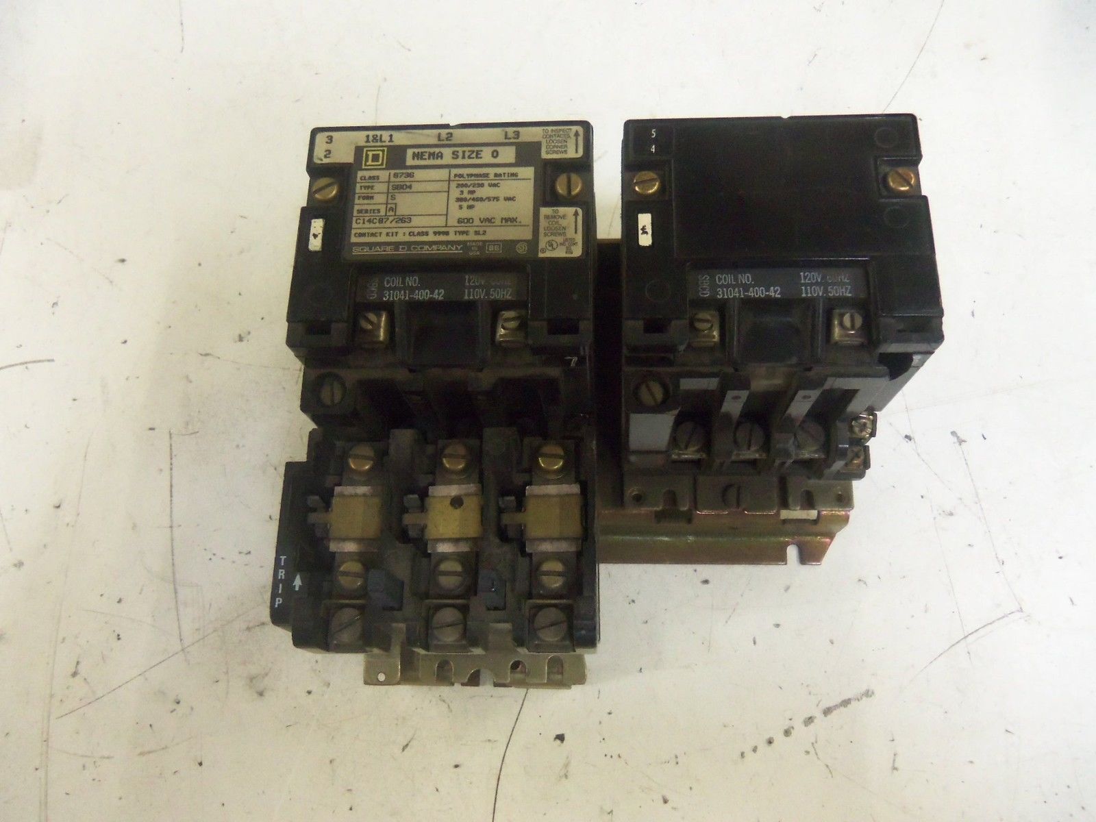 SQUARE D NEMA SIZE 0 8736-SB04 REVERSING STARTER *USED*