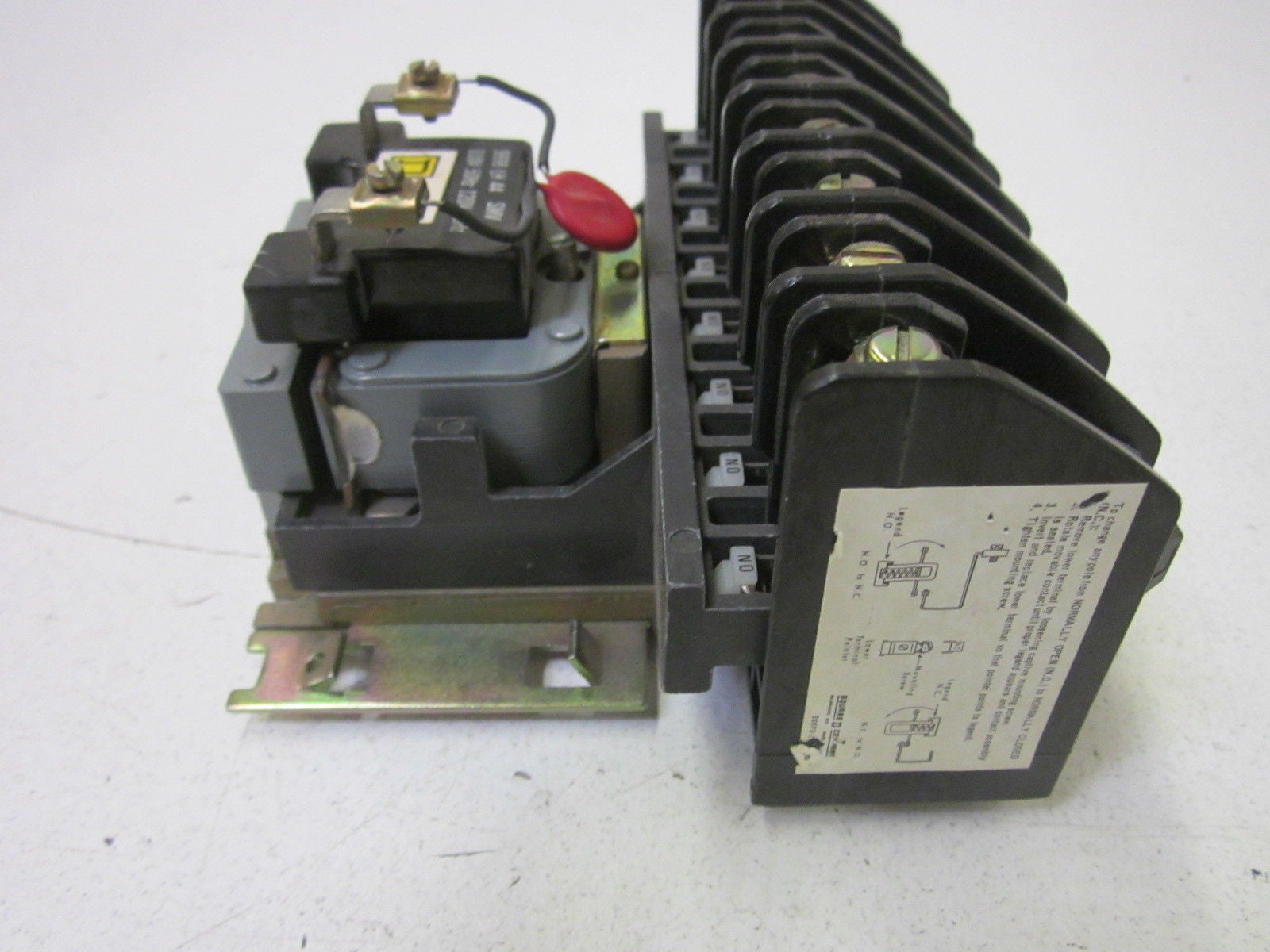 SQUARE D 8903-L0-80 *NEW NO BOX*
