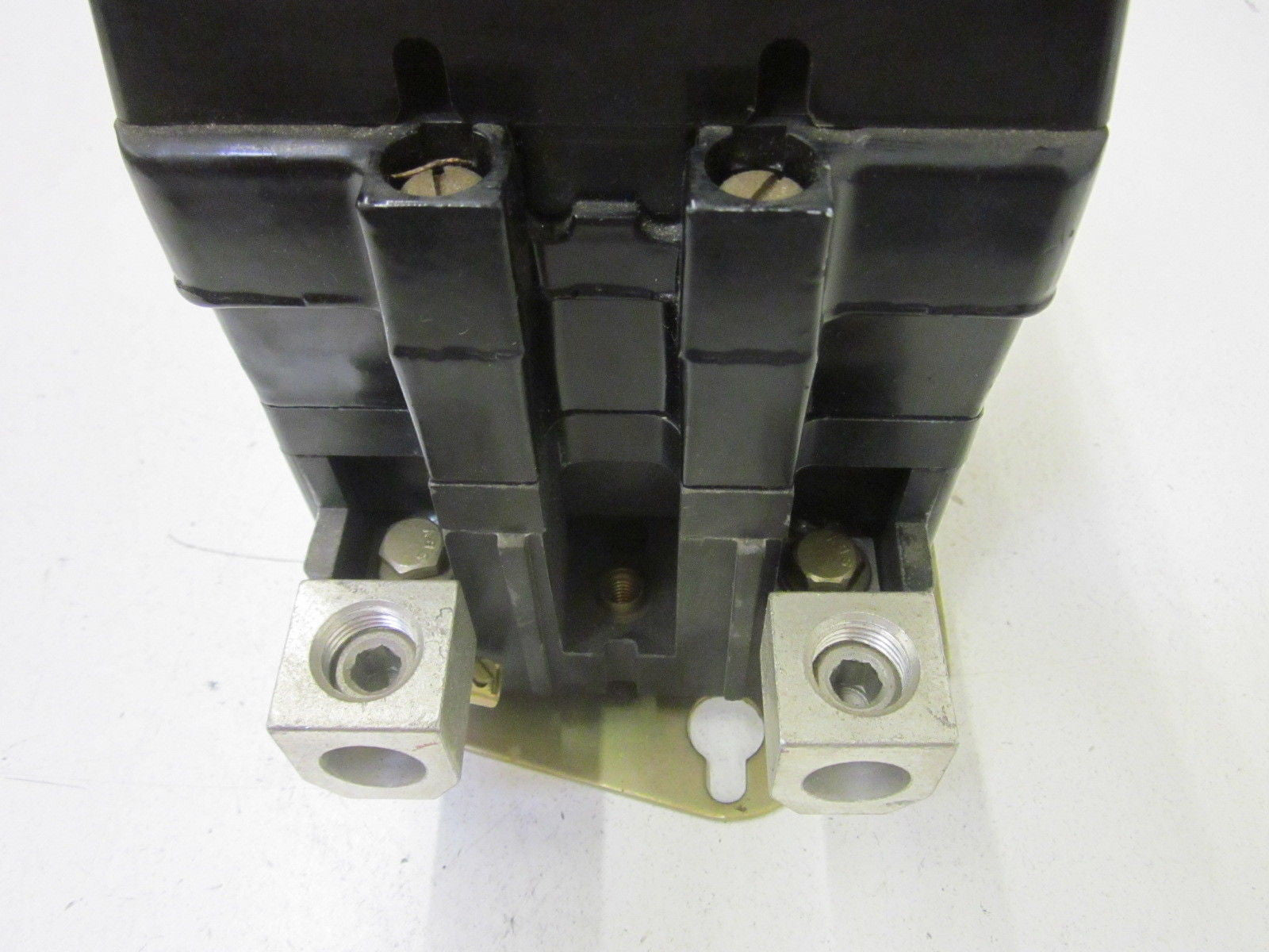 SQUARE D 8903-SV01 LIGHTING CONTACTOR 120V *NEW NO BOX*