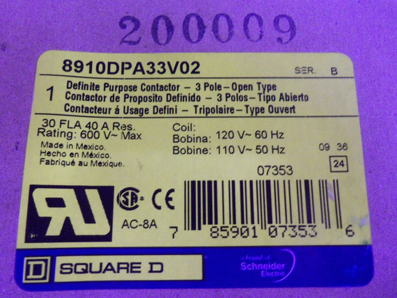 SQUARE D 8910DPA33V02 CONTACTOR *NEW IN BOX*