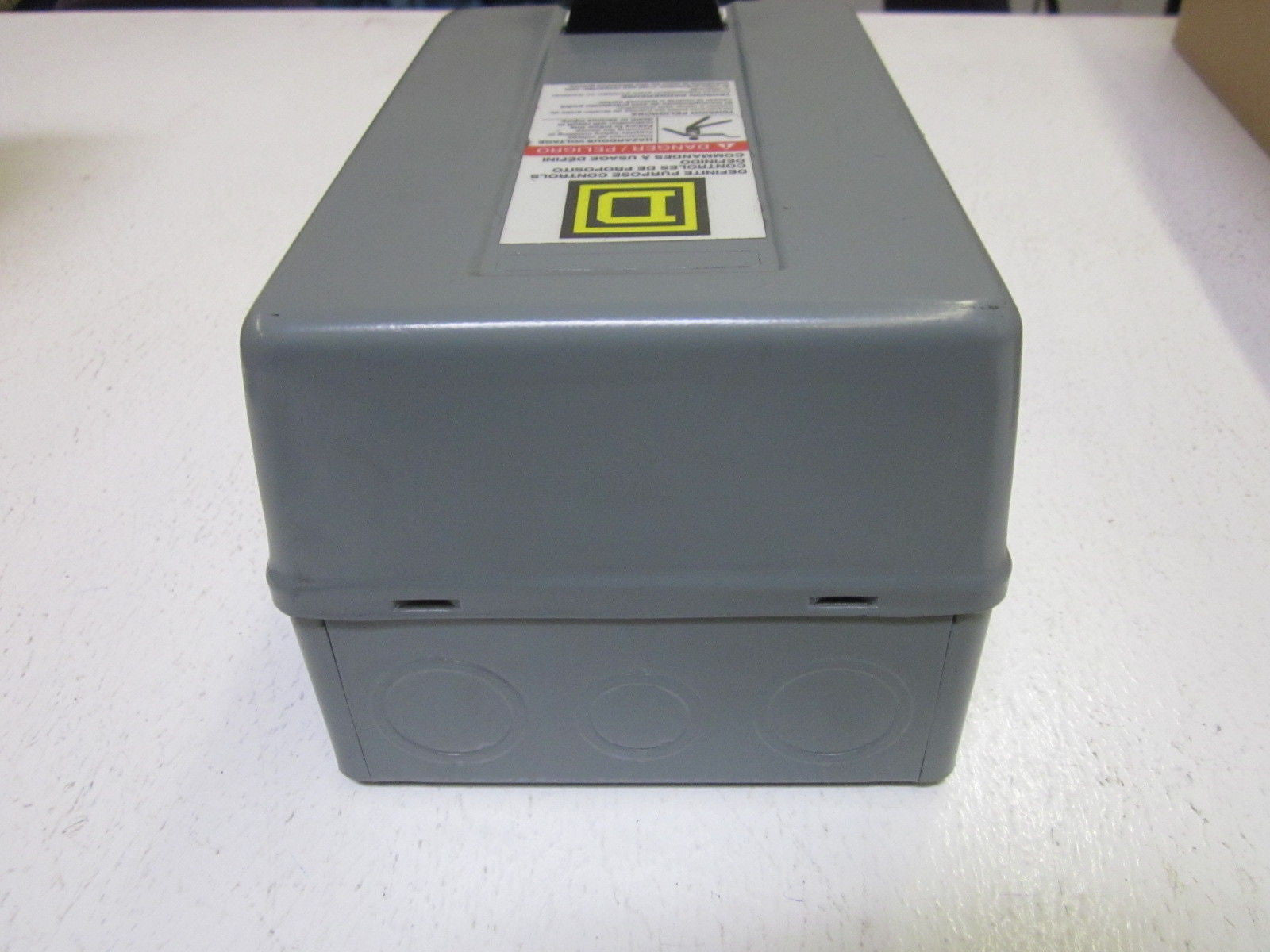 SQUARE D 8911DPSG13V02 SER.B STARTER 3 POLE NEMA 1 ENCLOSURE *NEW NO BOX*