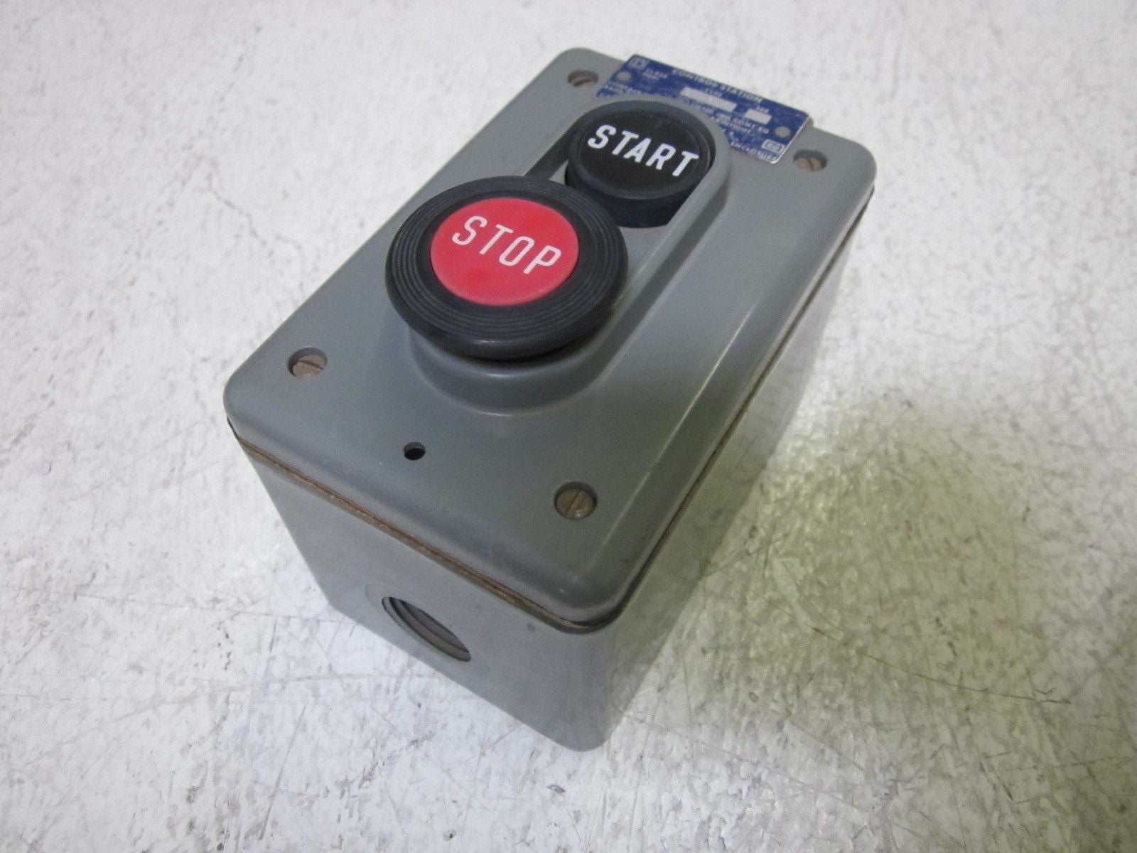 SQUARE D 9001-BW-250 SER.A RAIN TIGHT ENCLOSURE *USED*