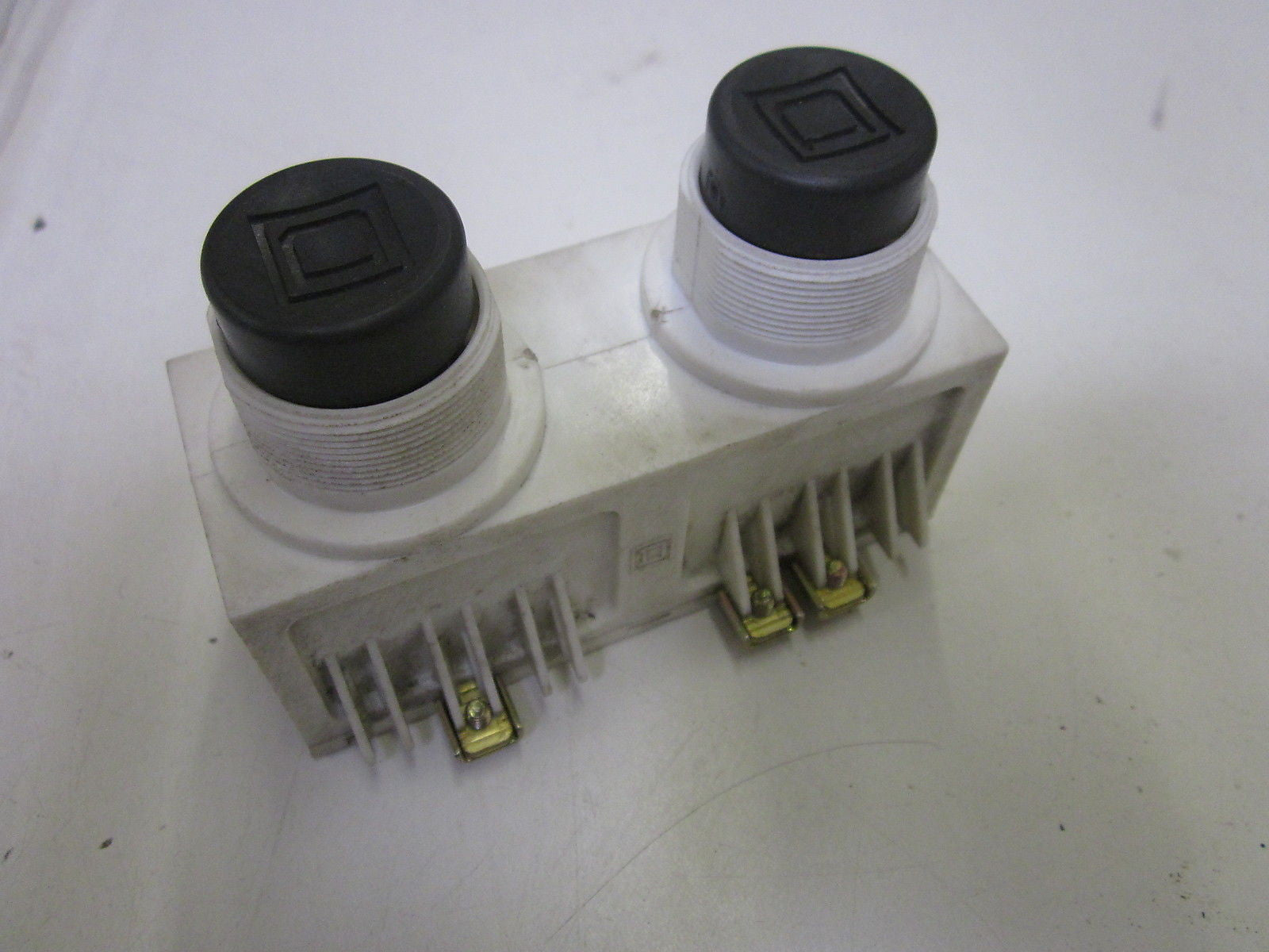 SQUARE D 9001-SKRU-2 SER.E *USED*