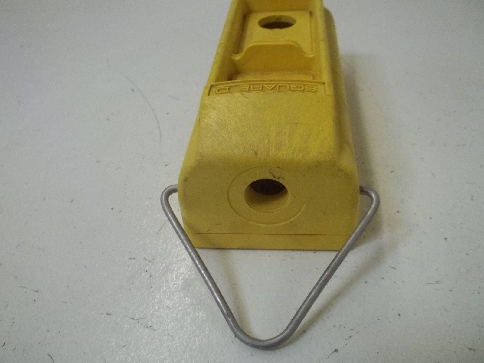 SQUARE D 9001-SKYP2 SER.B PENDANT STATION ENCLOSURE *USED*