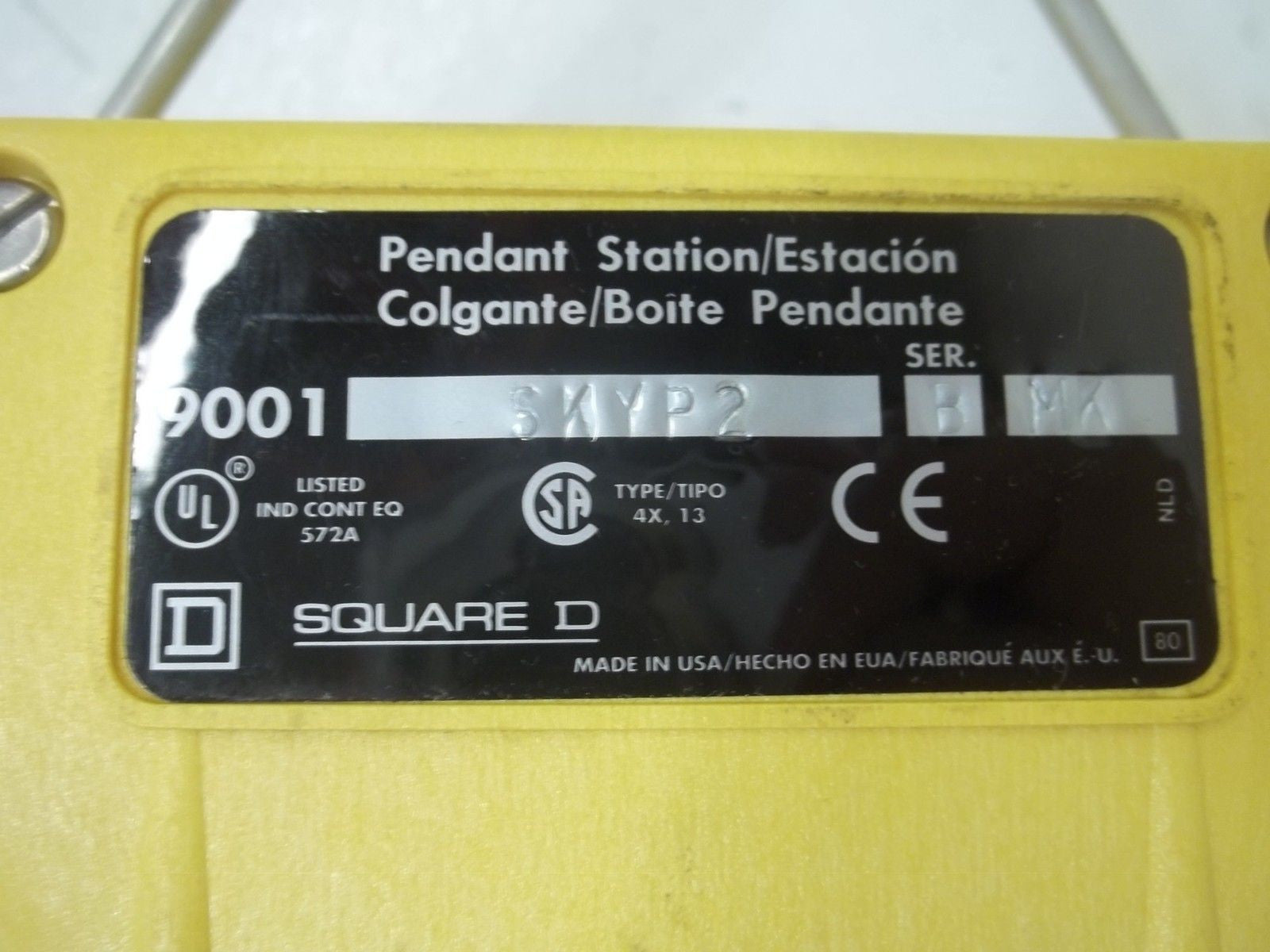 SQUARE D 9001-SKYP2 SER.B PENDANT STATION ENCLOSURE *USED*