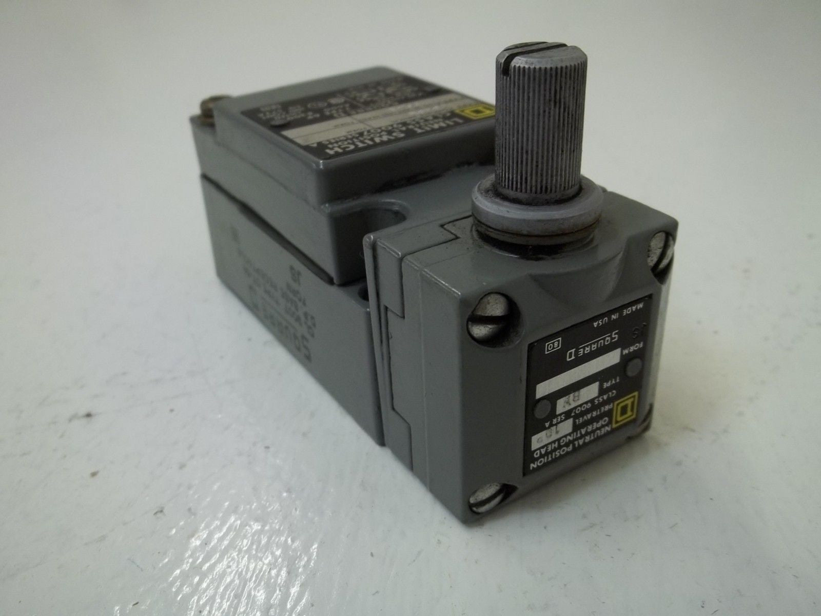 SQUARE D 9007-C64BW *USED*