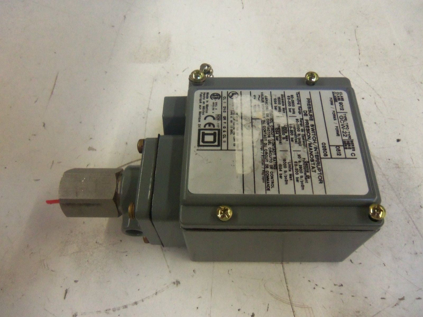 SQUARE D 9012-GCW-22 PRESSURE SWITCH *NEW NO BOX*