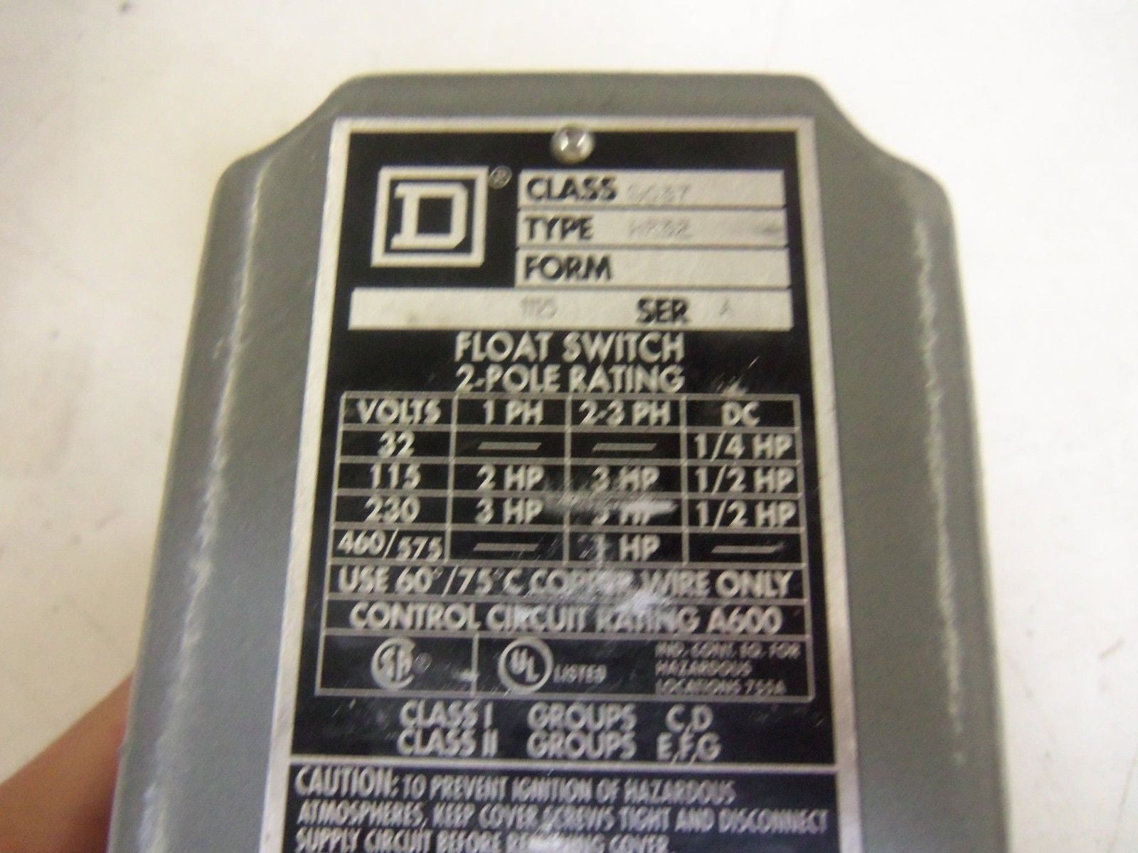 SQUARE D 9037-HR32 *USED*