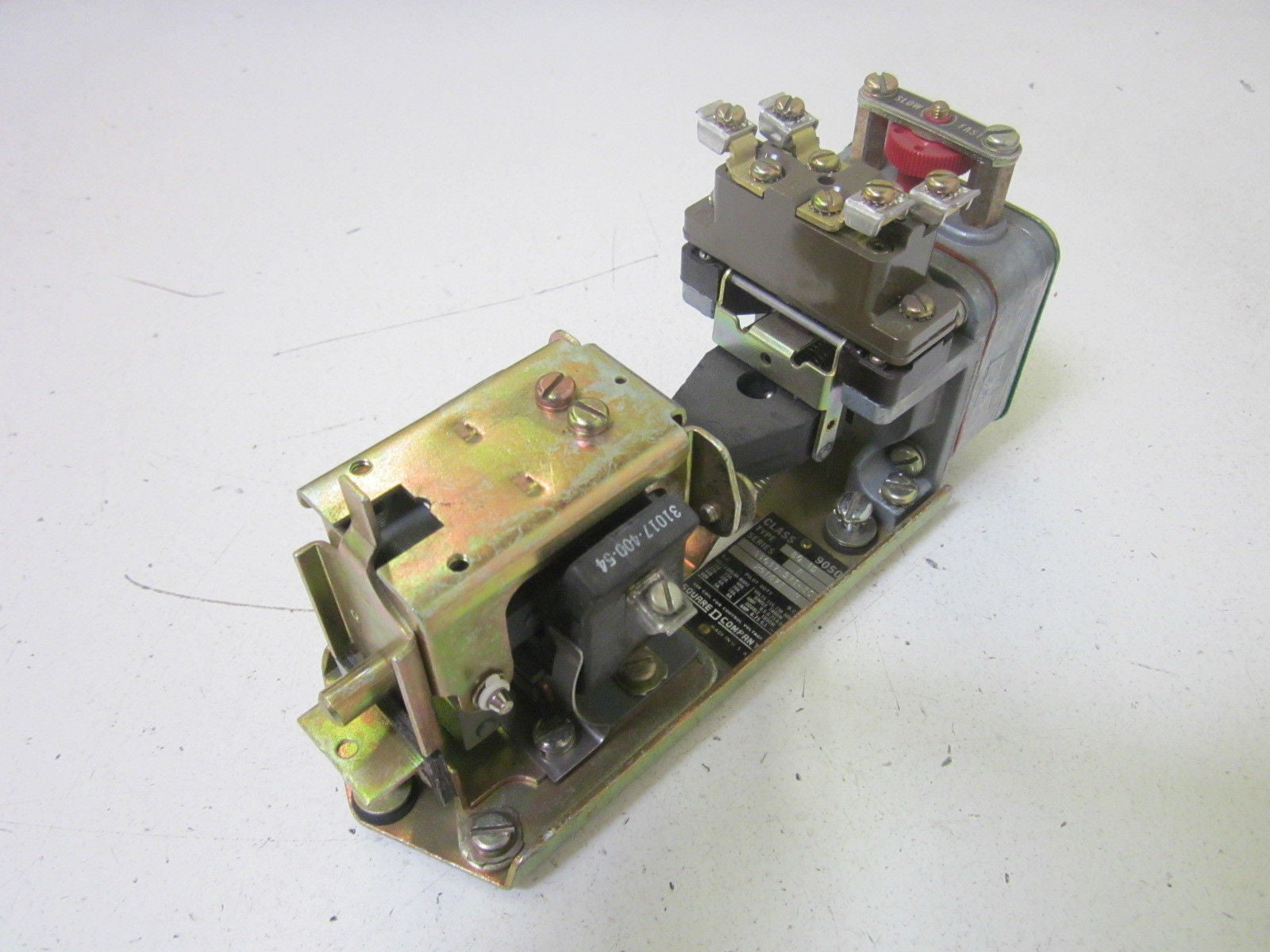 SQUARE D 9050-B01D 120V *USED*