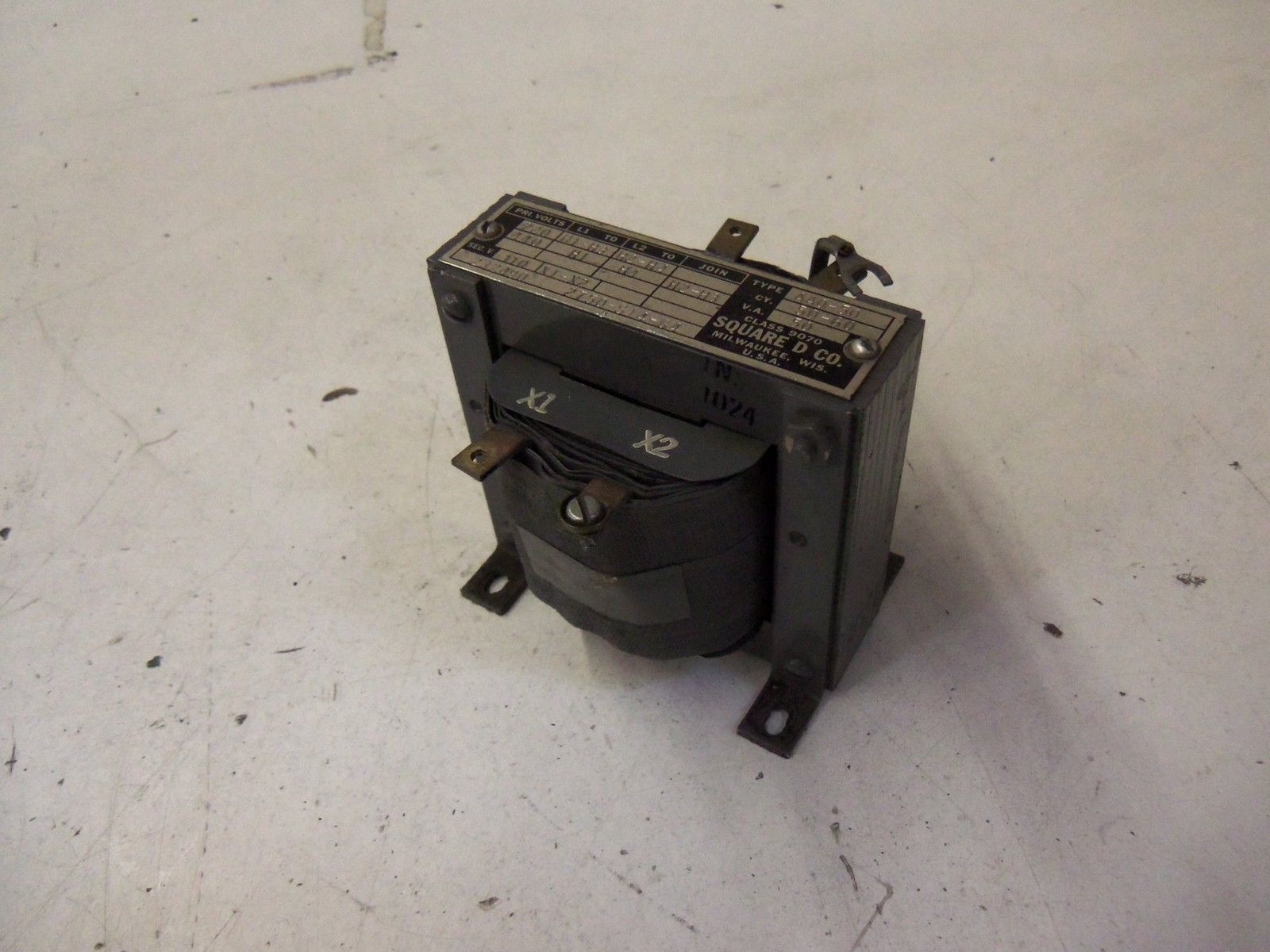 SQUARE D 9070-AA0-50 *USED*