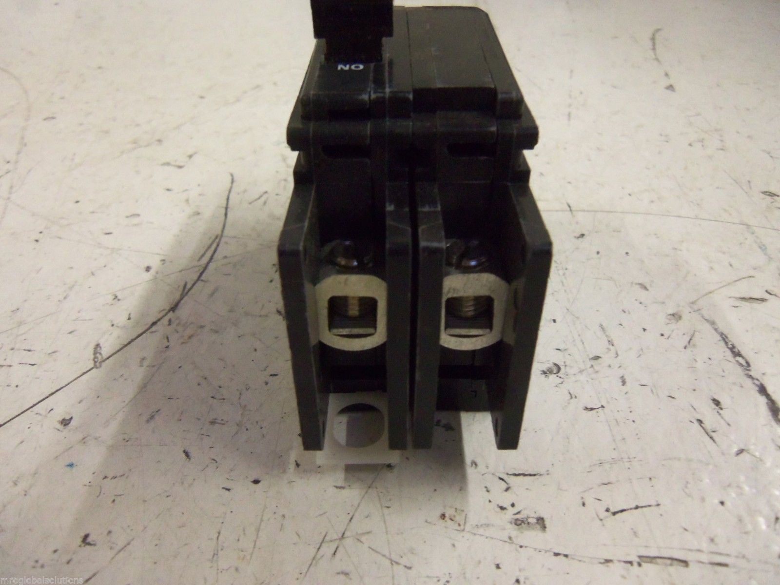 SQUARE D CIRCUIT BREAKERS  QOU230