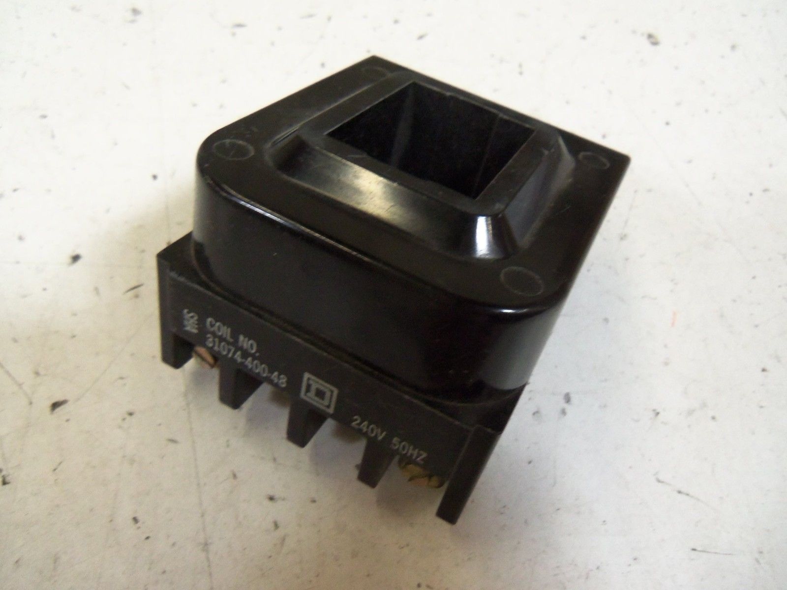SQUARE D COIL 31074-400-48 240V *NEW NO BOX*