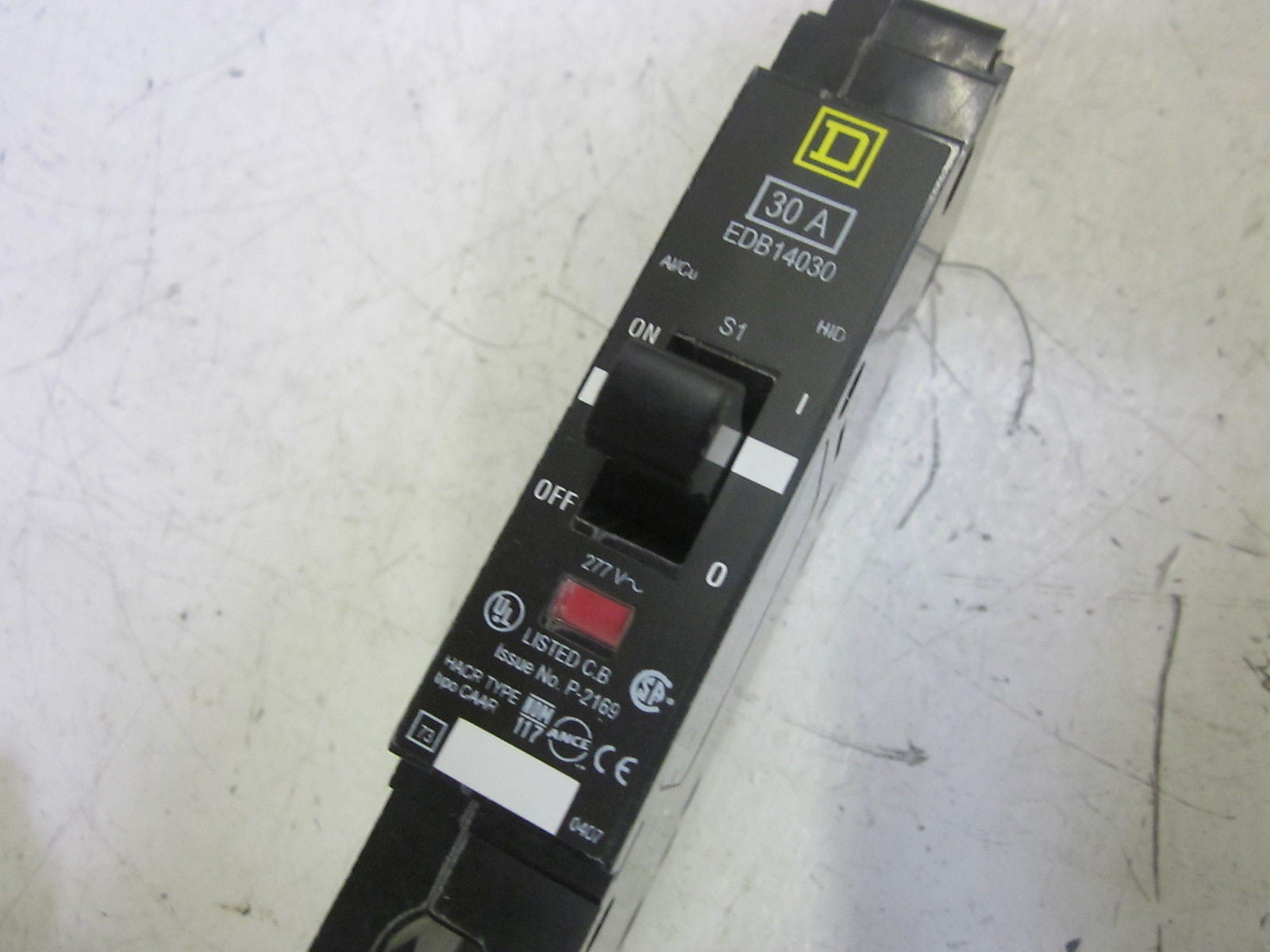 SQUARE D EDB14030 CIRCUIT BREAKER 30A 1P *NEW IN BOX*