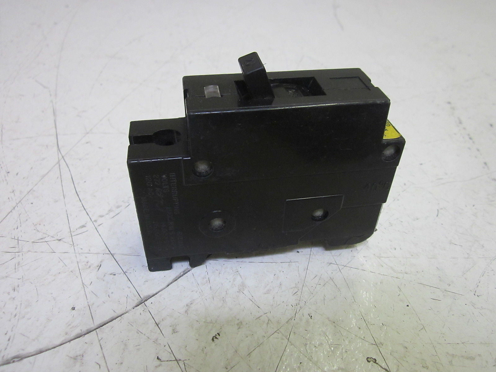 SQUARE D EHB4120 CIRCUIT BREAKER 20A *NEW NO BOX*